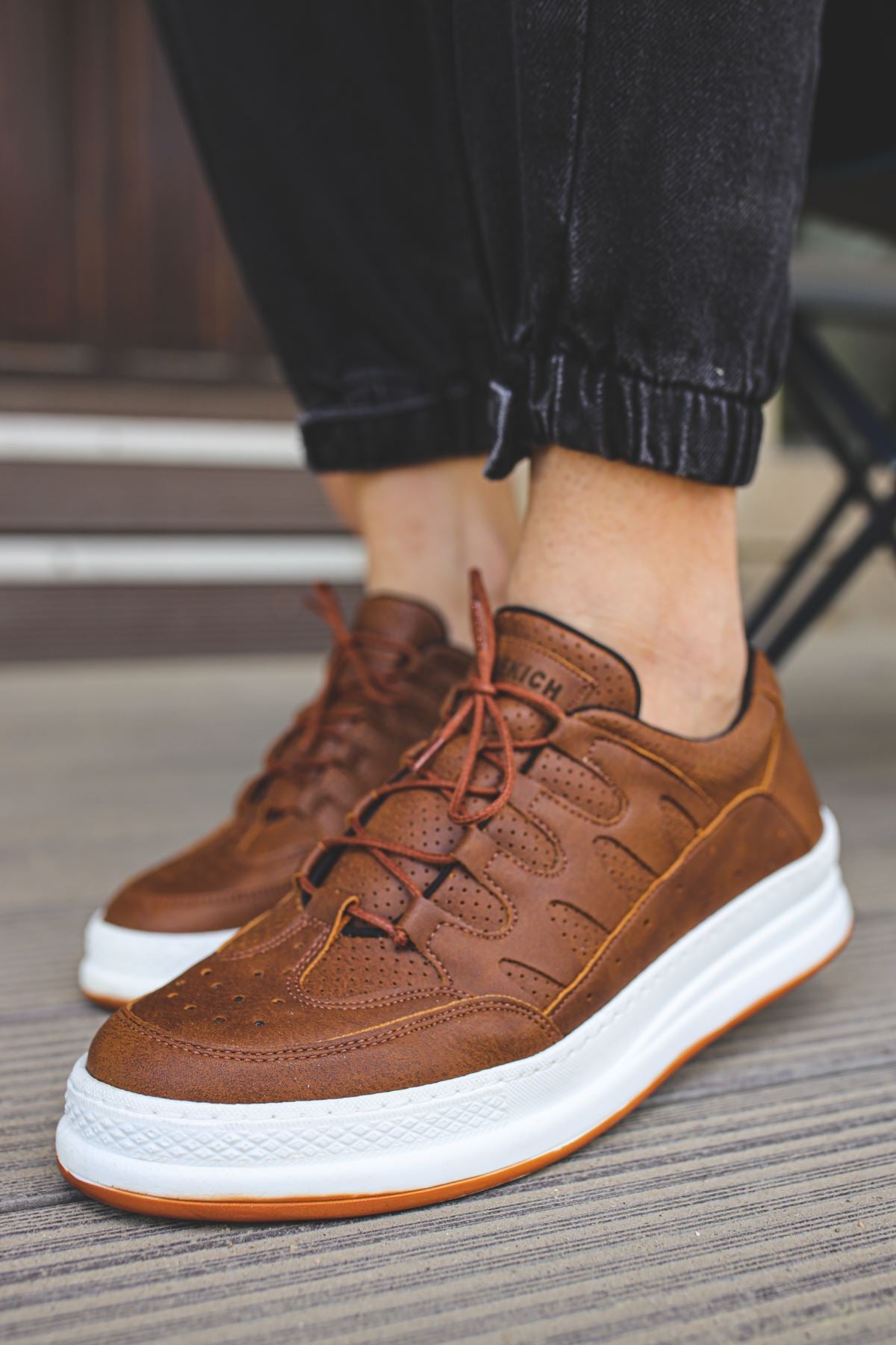 CH040 - CBT C-Rey Men Sneaker Tan