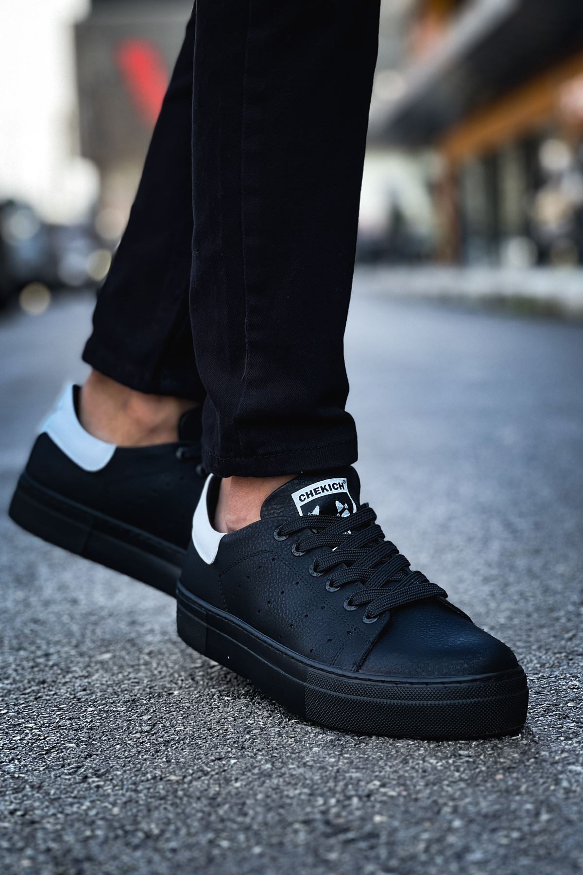 CH983 - CST Tennis Men's Sneakers Black/White