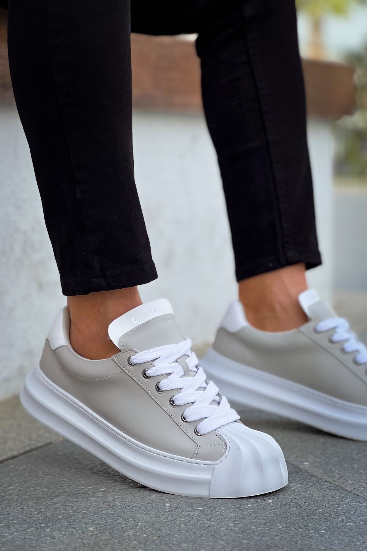 CH2411 - ArtenayMen's Sneakers Grey