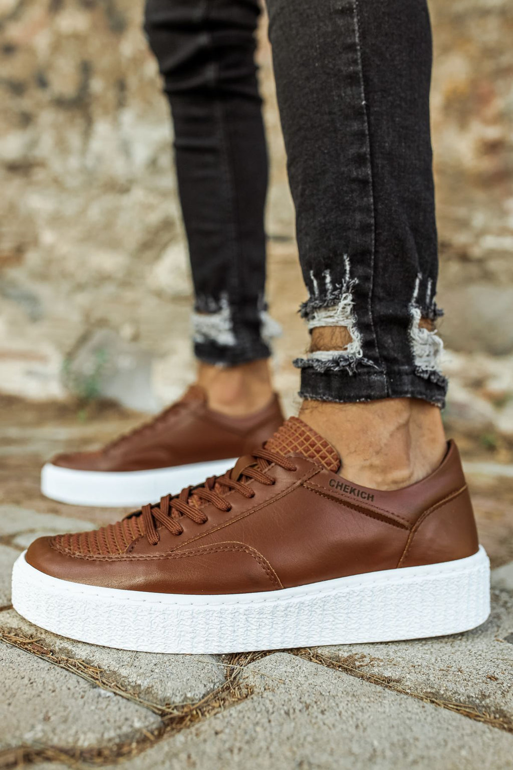 CH017 - FBT Pyramid Men Sneaker Tan