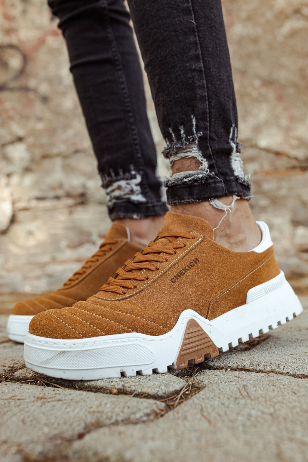 CH037 SBT Men Sneaker Tan/White