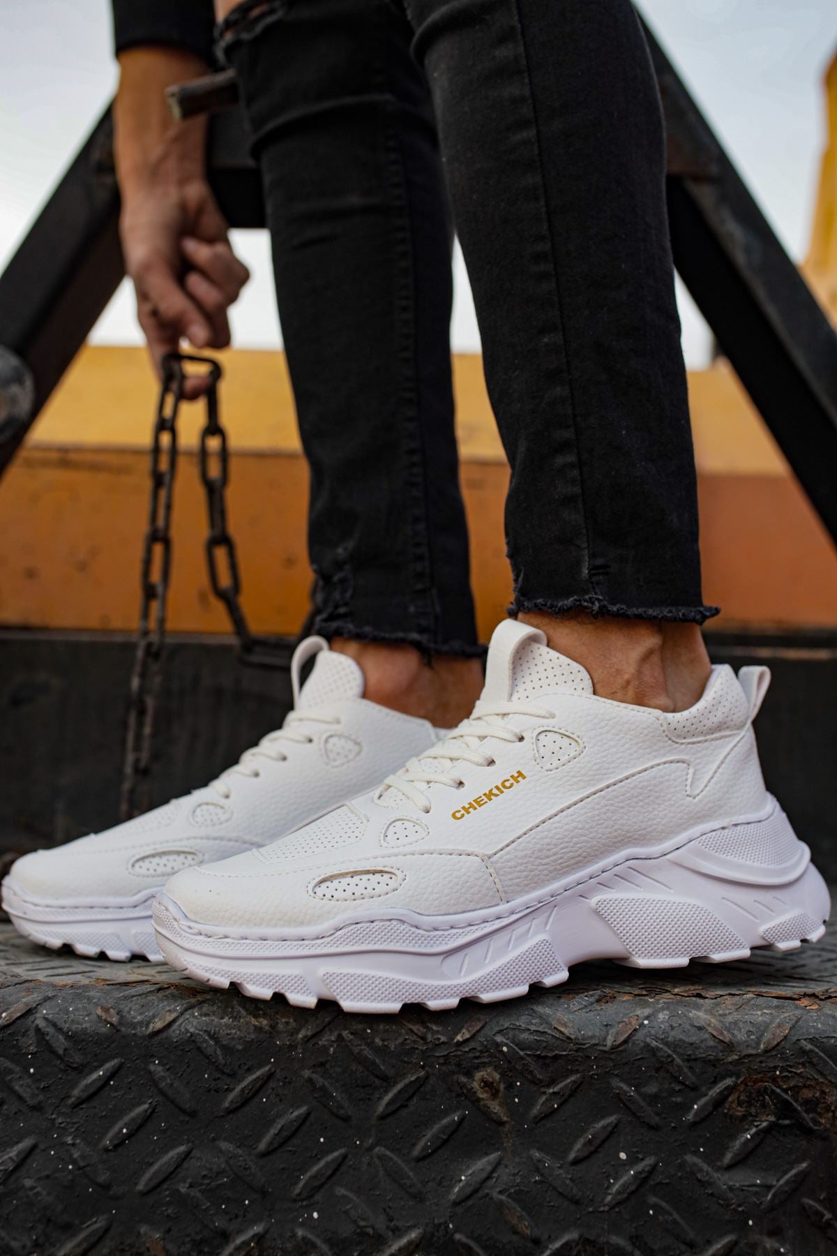 CH089 - CBT Low Top Lace Up Men Sneaker White