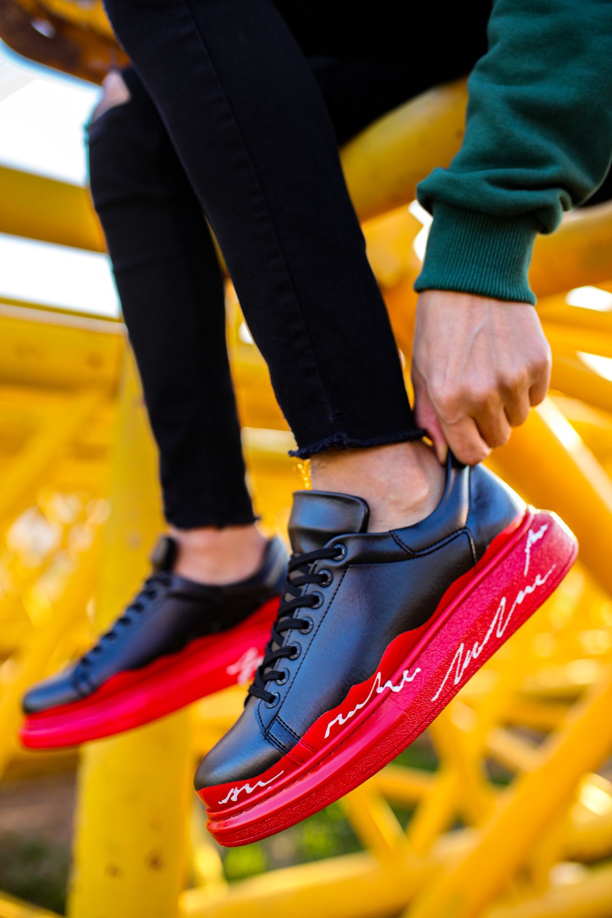 CH254 - CST Pittura Men Sneaker 479 Red / White TanN