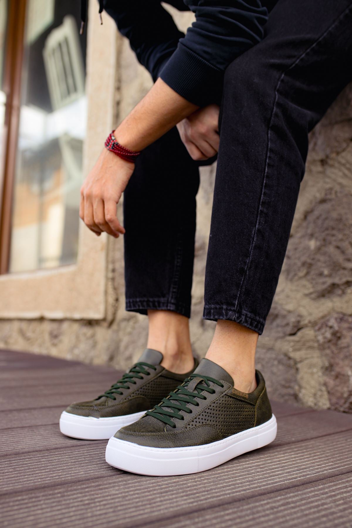 CH015 - CBT First Edition Men Sneaker Khaki