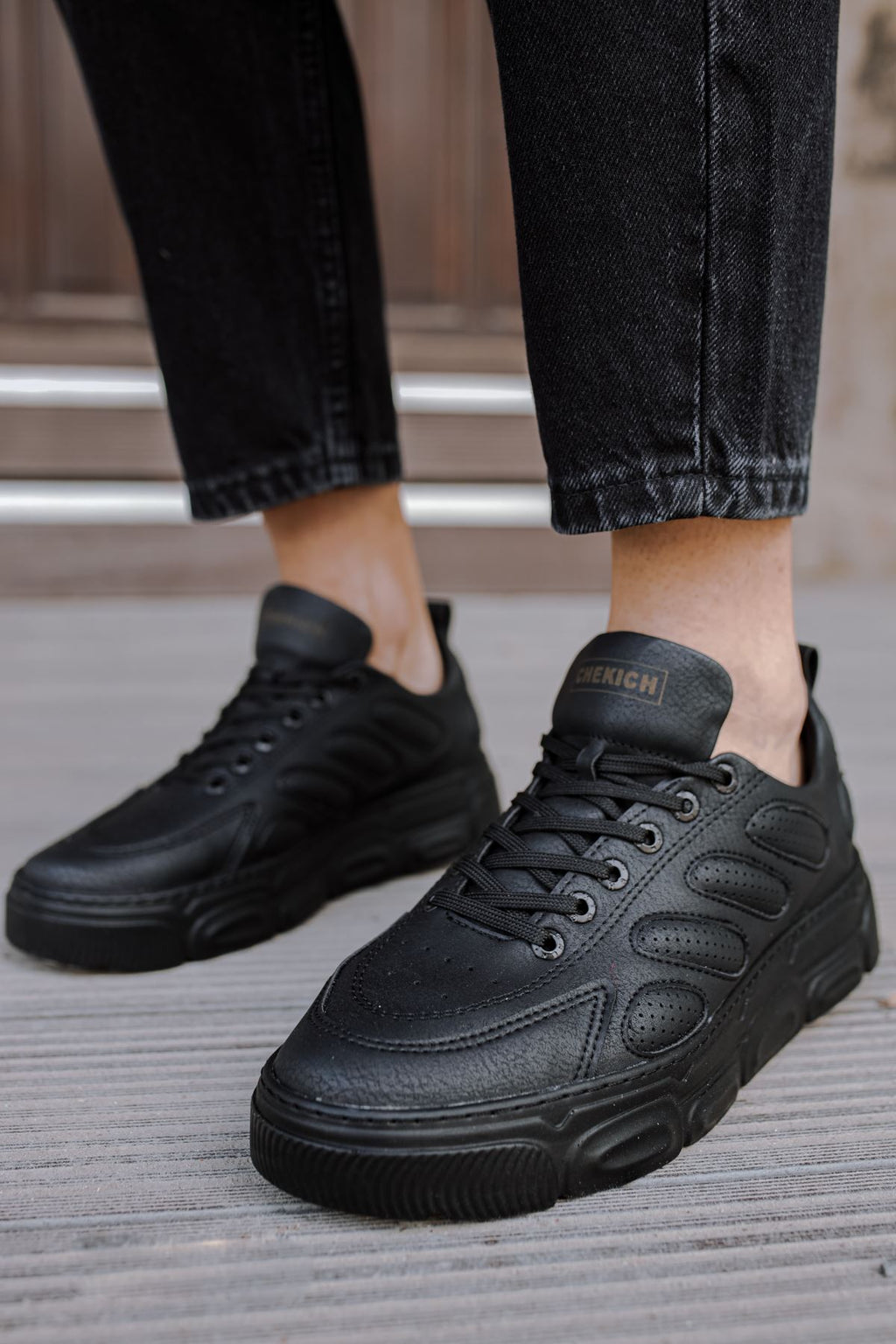 CH105 - CST Cronus Men Sneaker Black