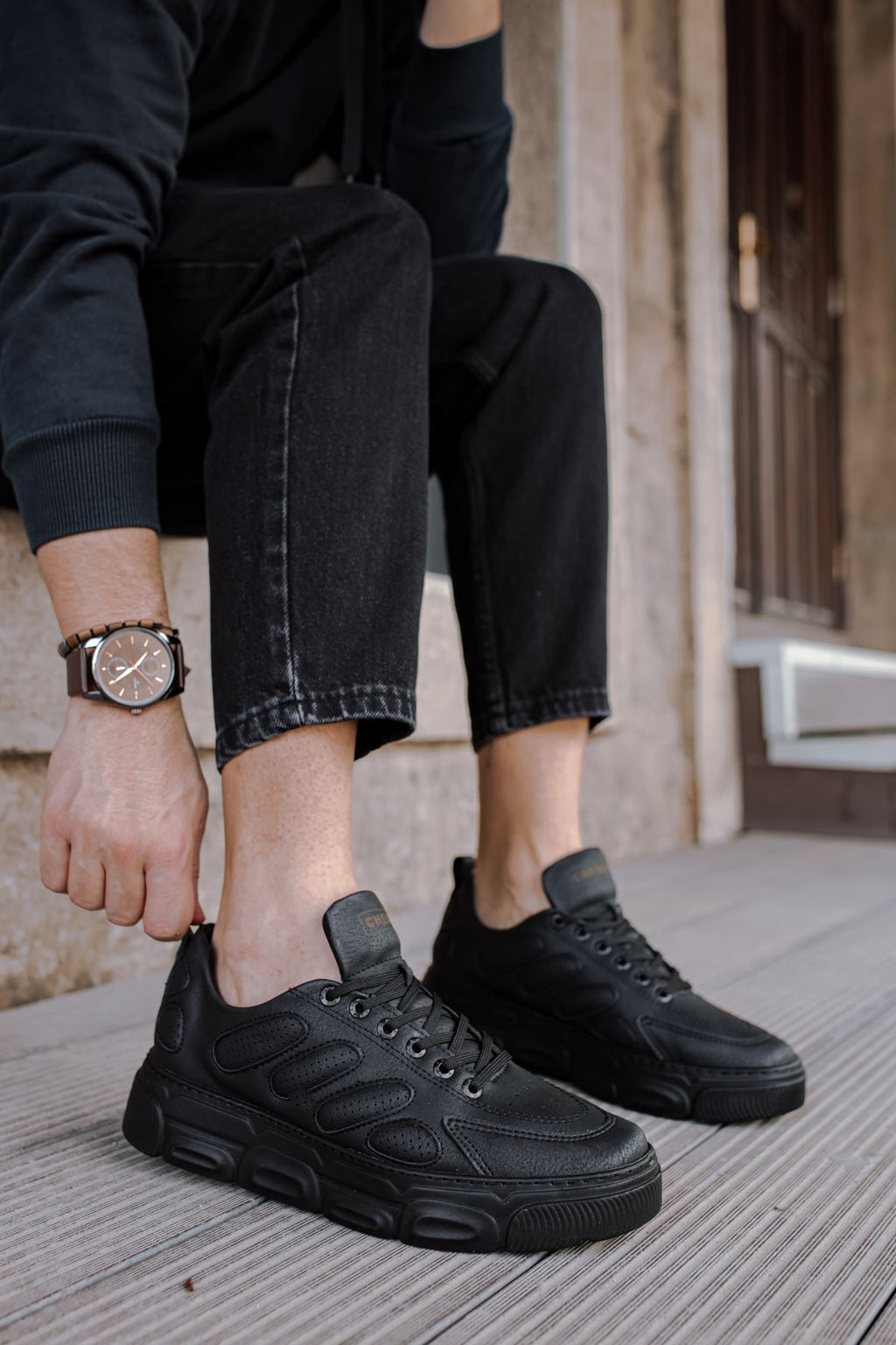 CH105 - CST Cronus Men Sneaker Black