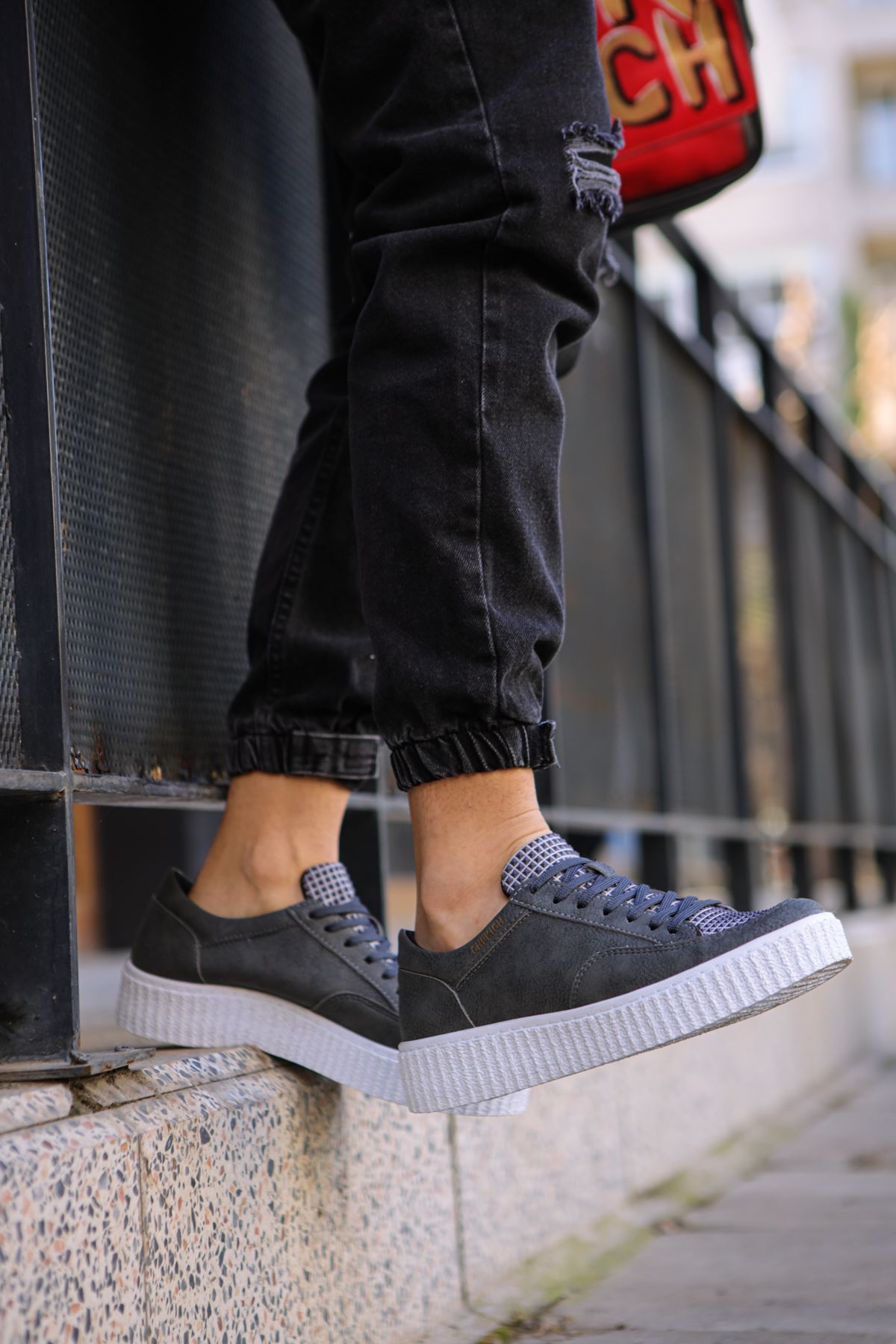 CH017 - FBT Pyramid Men Sneaker Grey