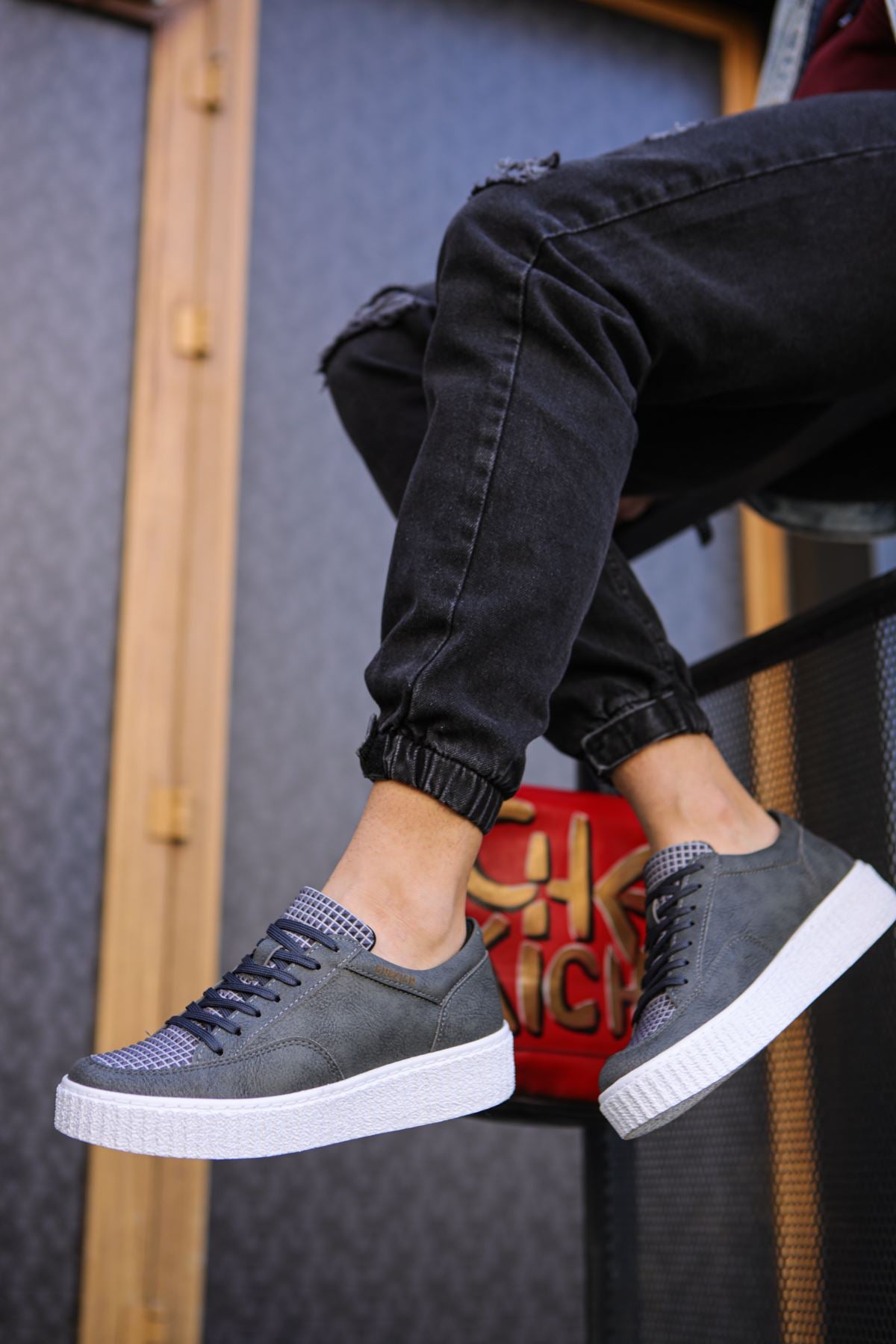 CH017 - FBT Pyramid Men Sneaker Grey