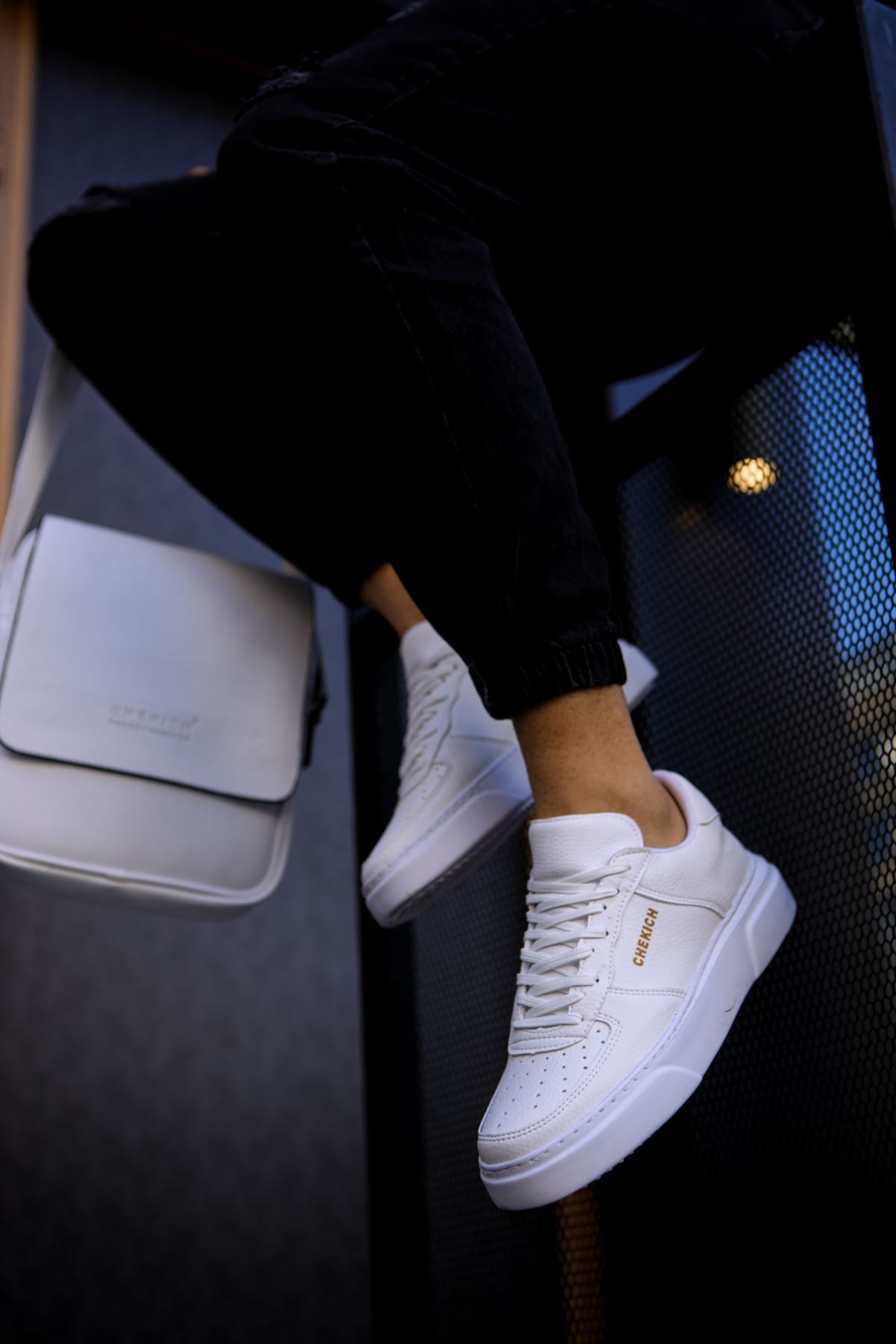 CH087 - CBT Kenton Men Sneaker White / White