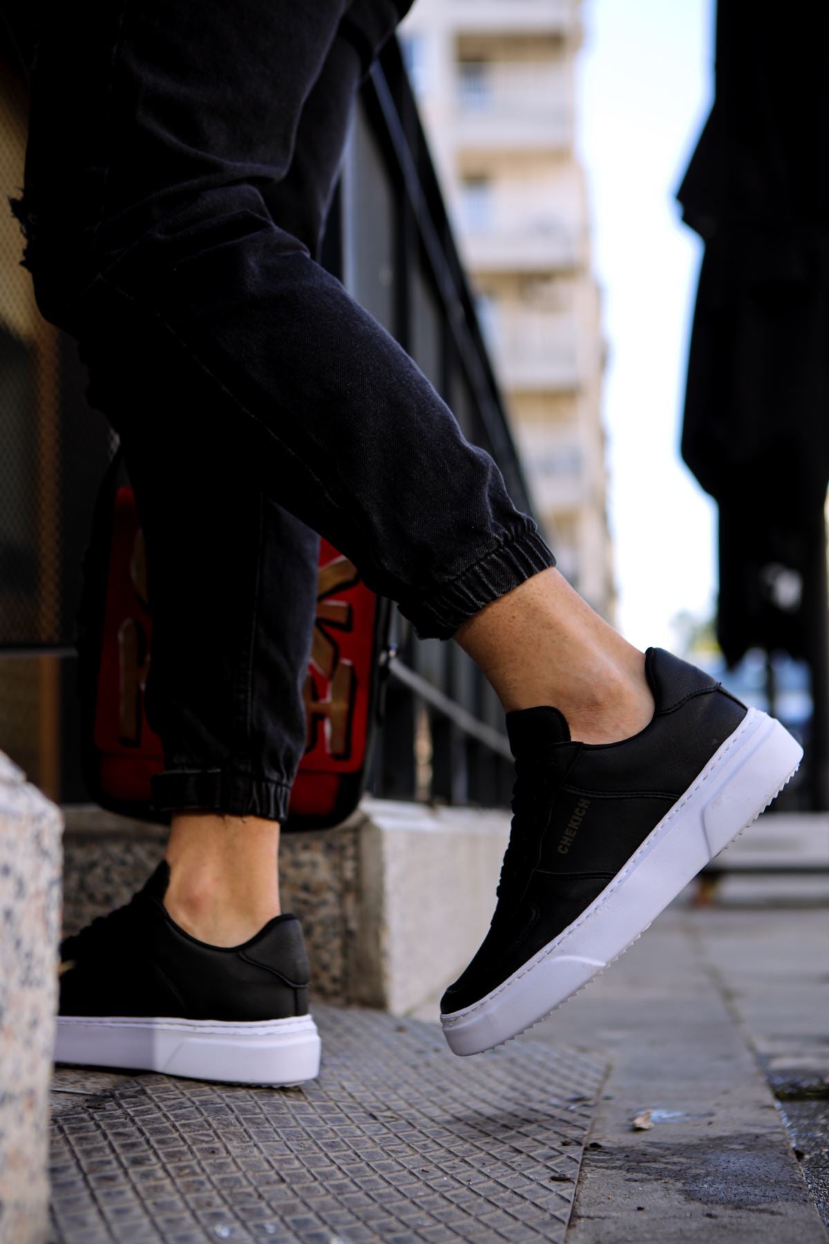 CH087 - CBT Kenton Men Sneaker Black/Black