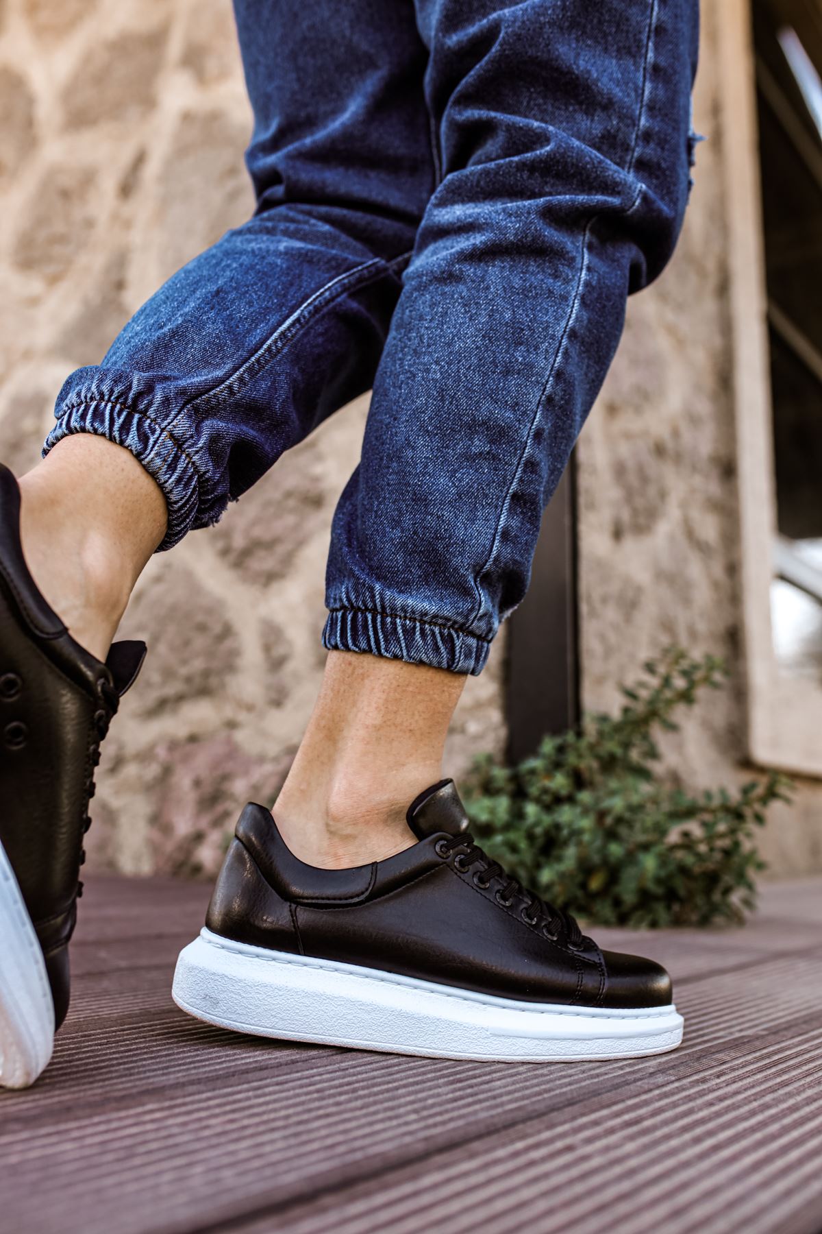 CH257 - CBT Estrella Men Sneaker Black