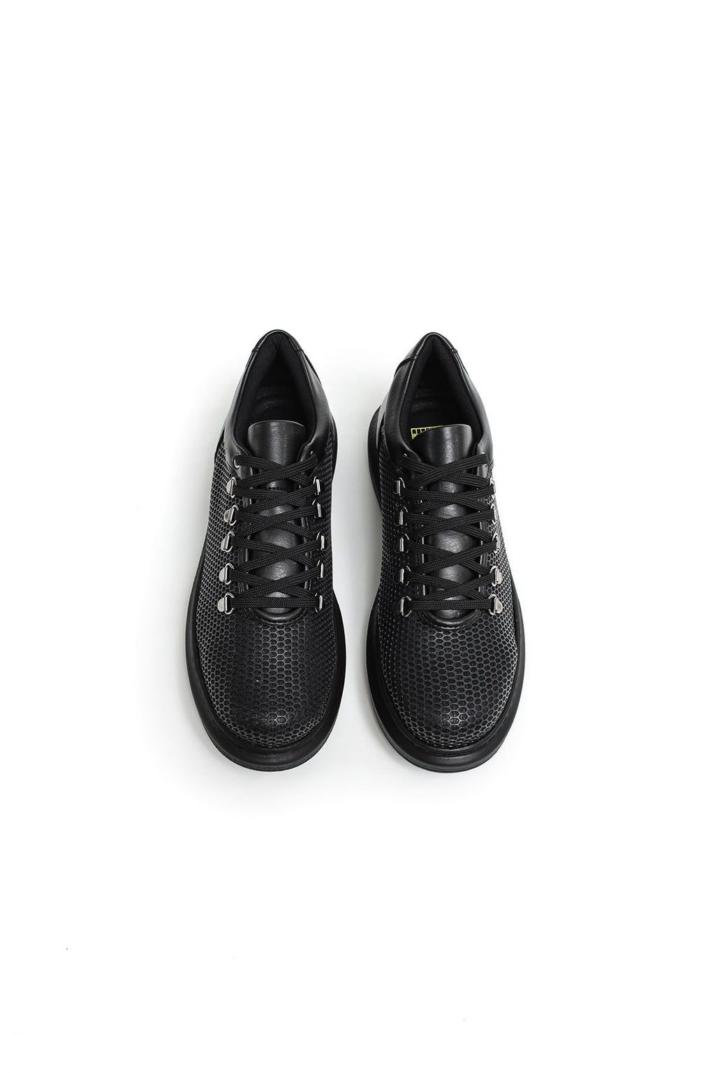 CH021 - CST Favo Men Sneaker Black