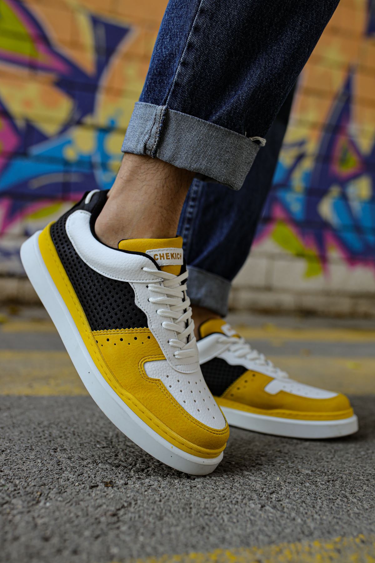 CH109 CBT Hercules Men Sneaker Yellow/White/Black