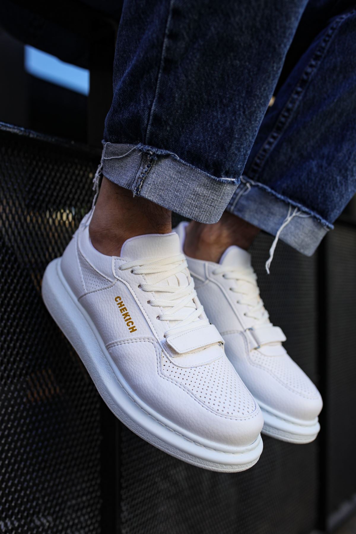 CH073 CBT Flatline Men Sneaker White