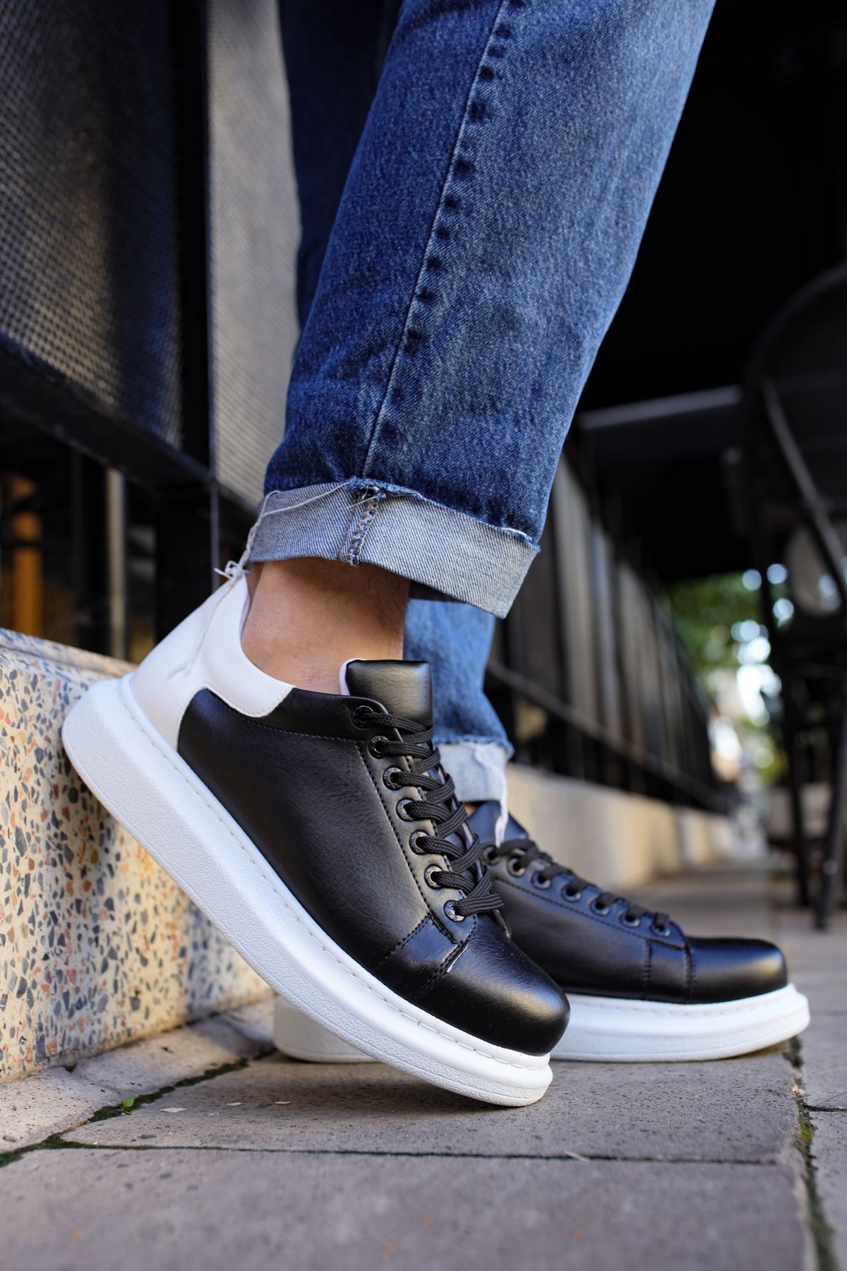 CH256 - CBT Estrella Men Sneaker Black/White