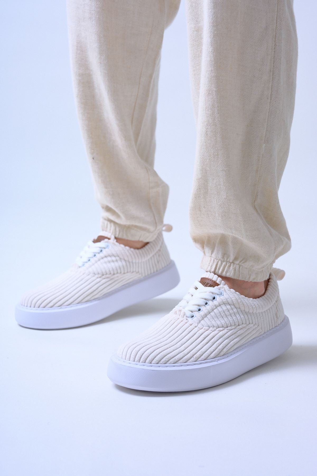 CH173 CBT Velluto Herren Sneaker Weiß