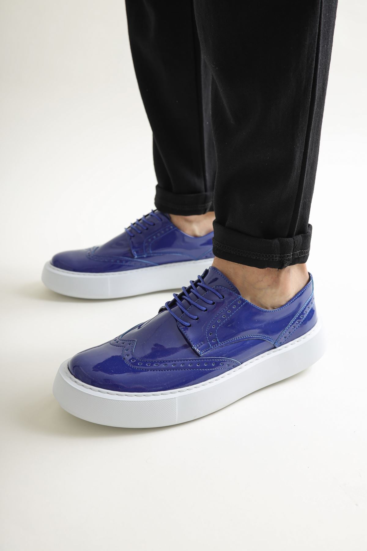 CH149 - RBT Change Over Men Sneaker Navy Blue