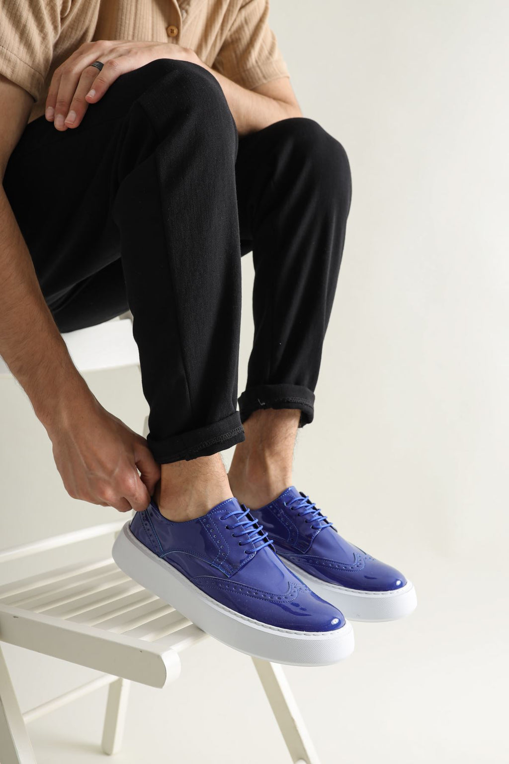CH149 - RBT Change Over Men Sneaker Navy Blue