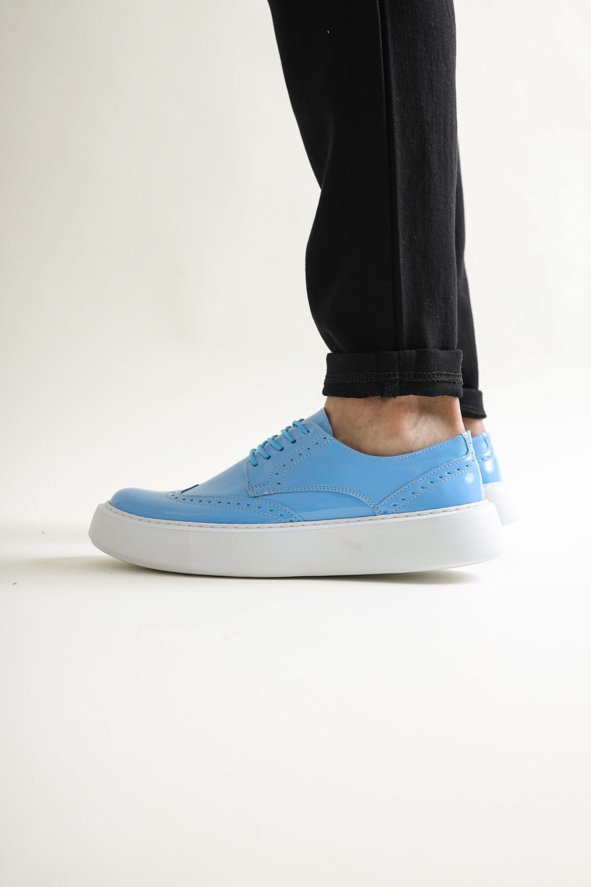 CH149 - RBT Change Over Men Sneaker Blue