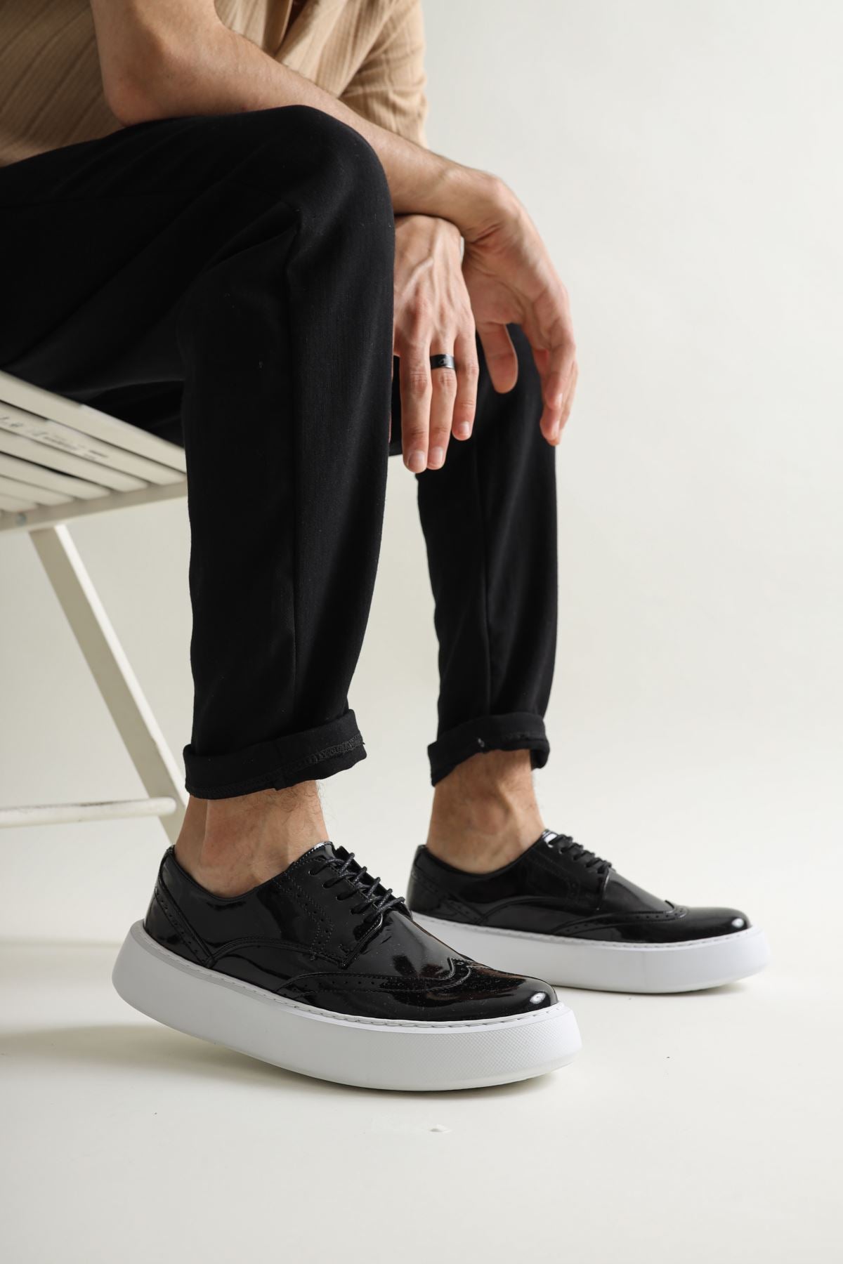 CH149 - RBT Change Over Men Sneaker Black