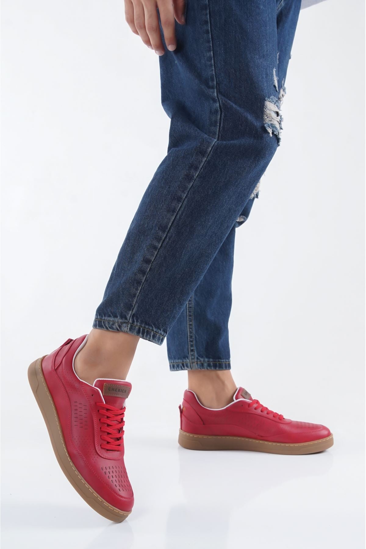 CH157 CKT Retro Men Sneaker Red