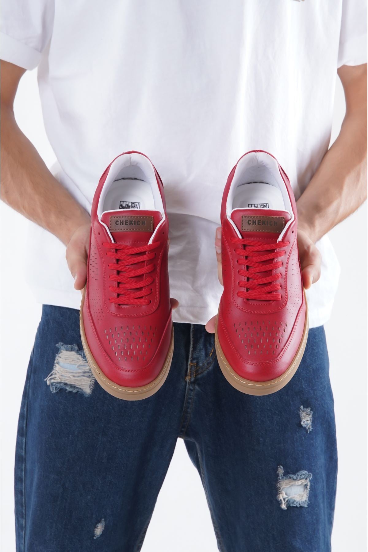 CH157 CKT Retro Men Sneaker Red