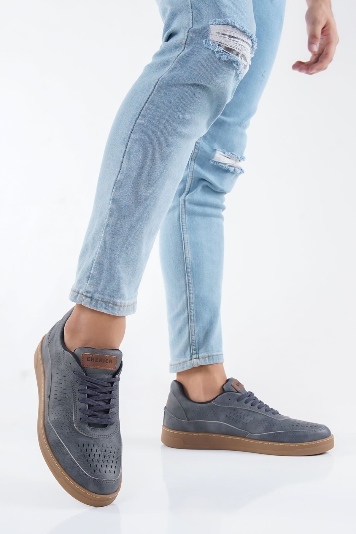 CH157 CKT Retro Men Sneaker Grey