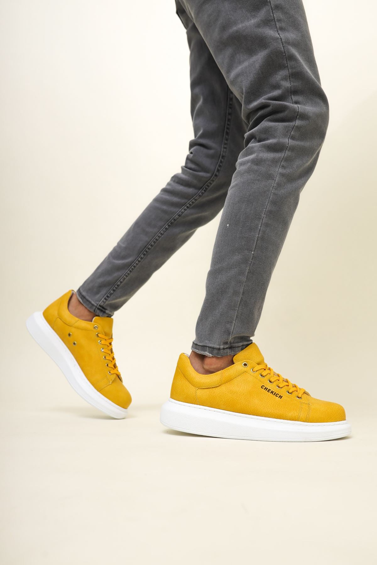 CH257 - CBT Estrella Men's Sneakers Yellow