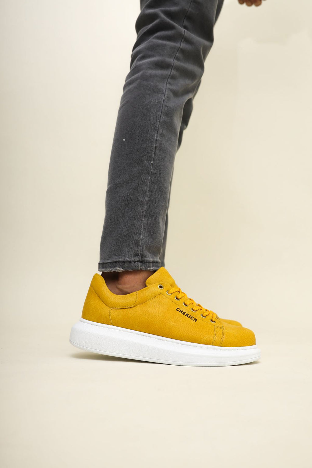 CH257 - CBT Estrella Men Sneaker Yellow