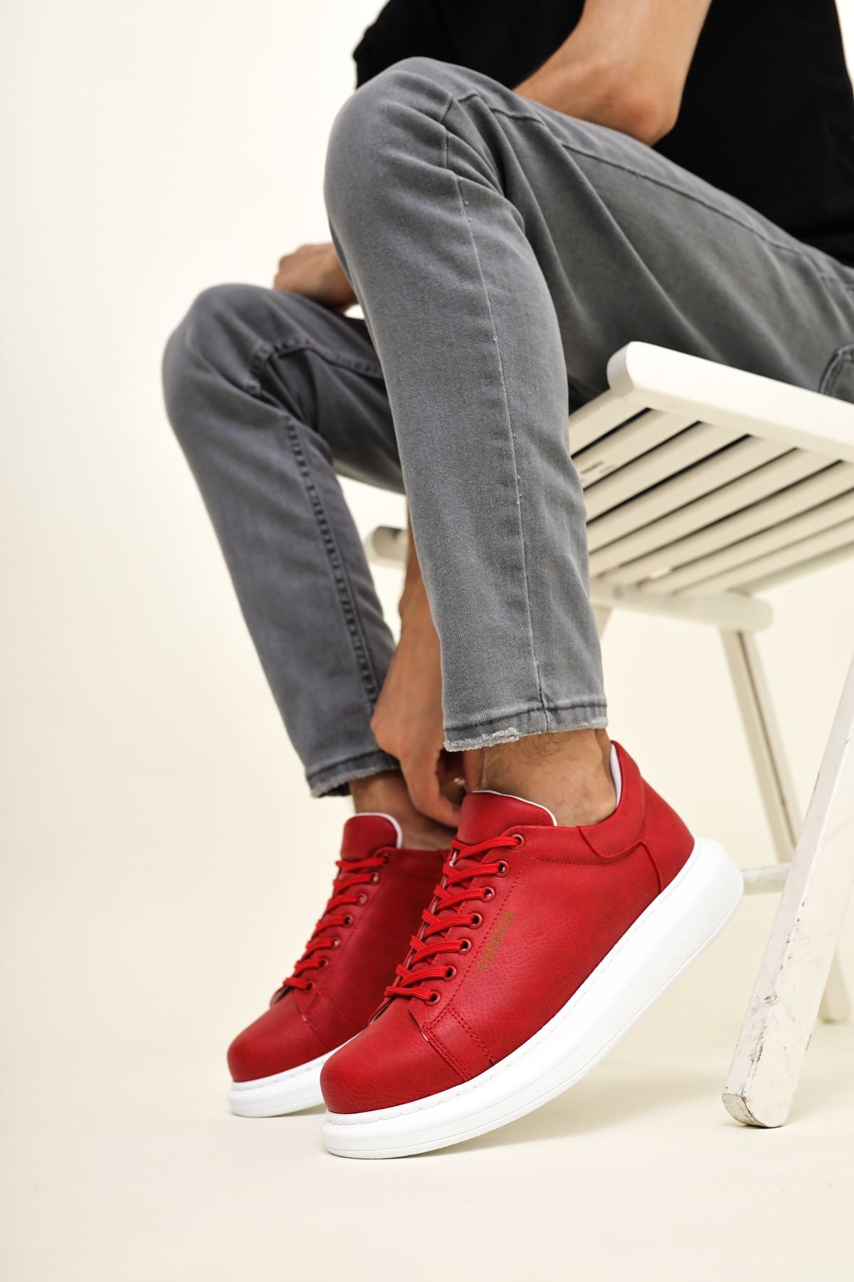 CH257 - CBT Estrella Men's Sneakers Red