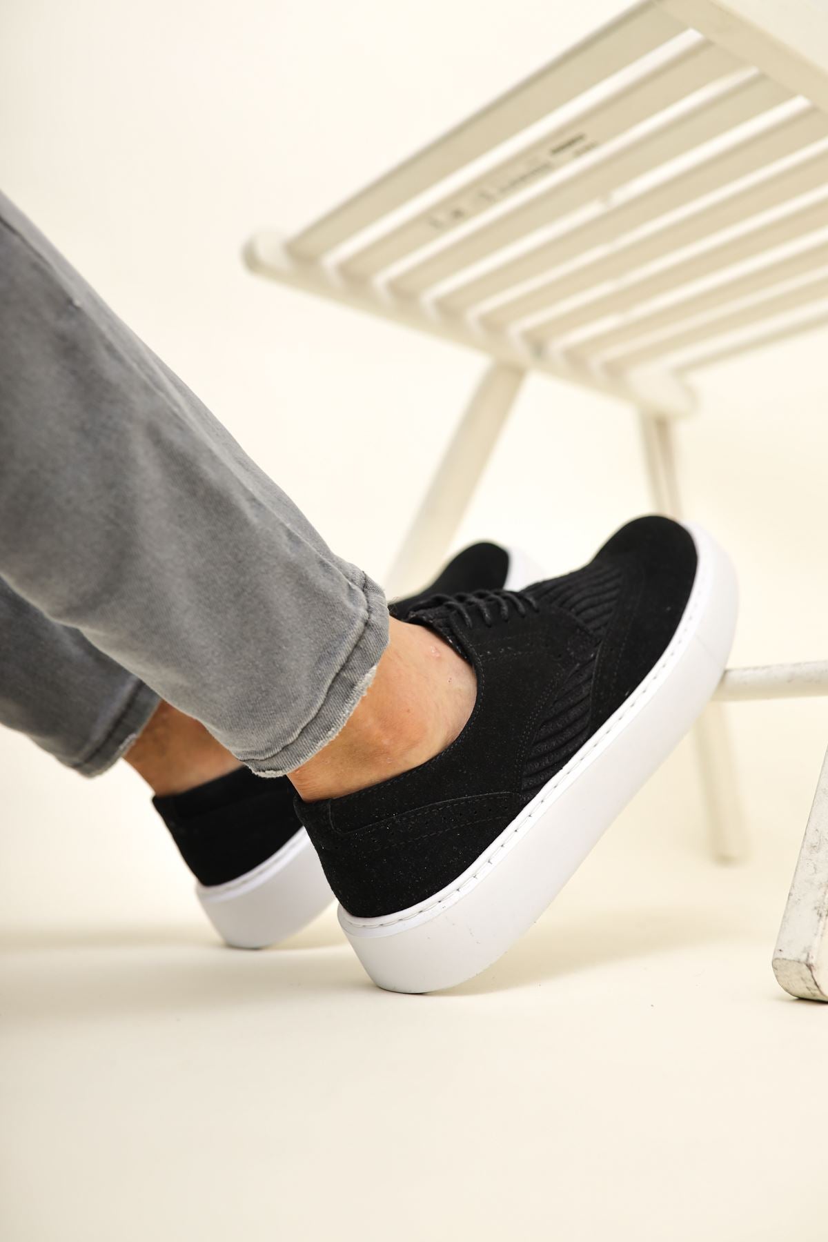 CH149 SBT Change Over Men Sneaker Black