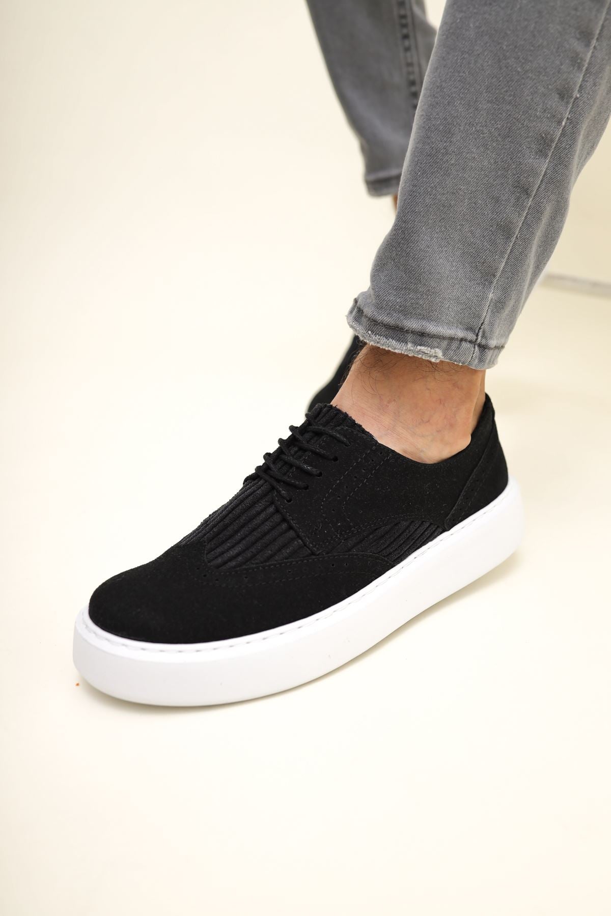 CH149 SBT Change Over Men Sneaker Black