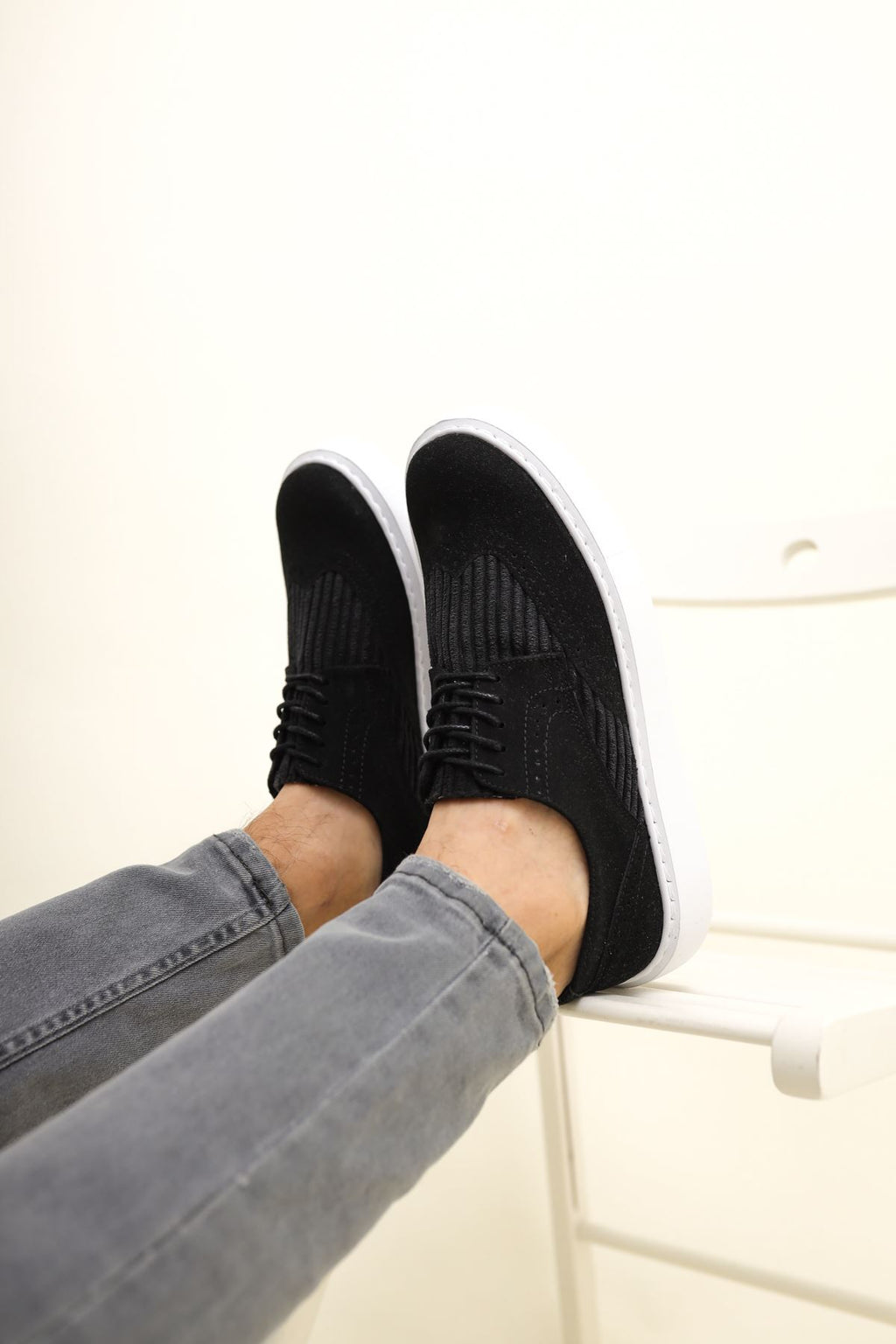 CH149 SBT Change Over Men Sneaker Black