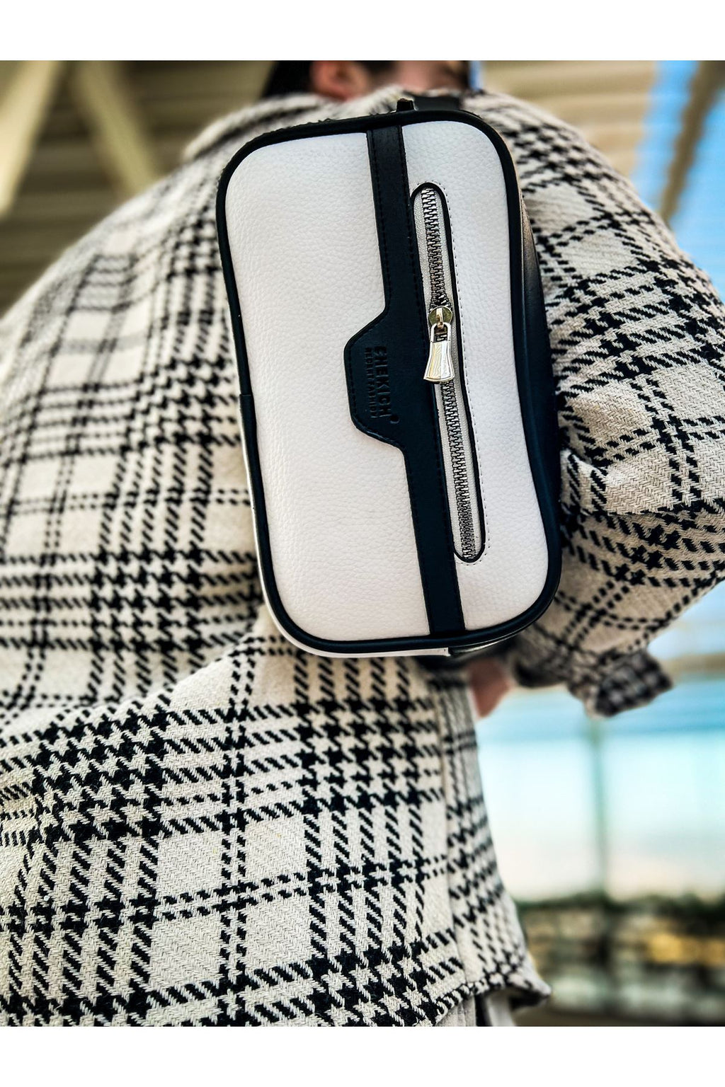CH101 Poani Tablet Erkek Çanta White/Black