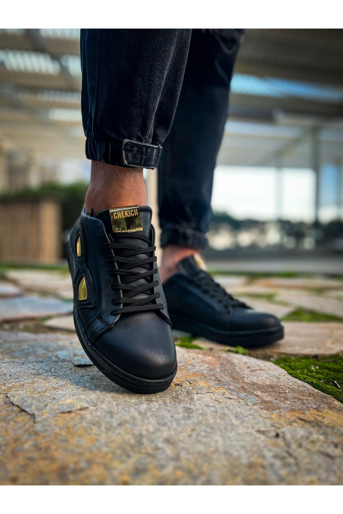 CH151 GST Glasses Men Sneaker Black/Gold