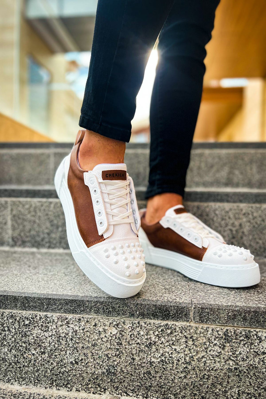 CH169 - CBT Thorn Men Sneaker White/Tan