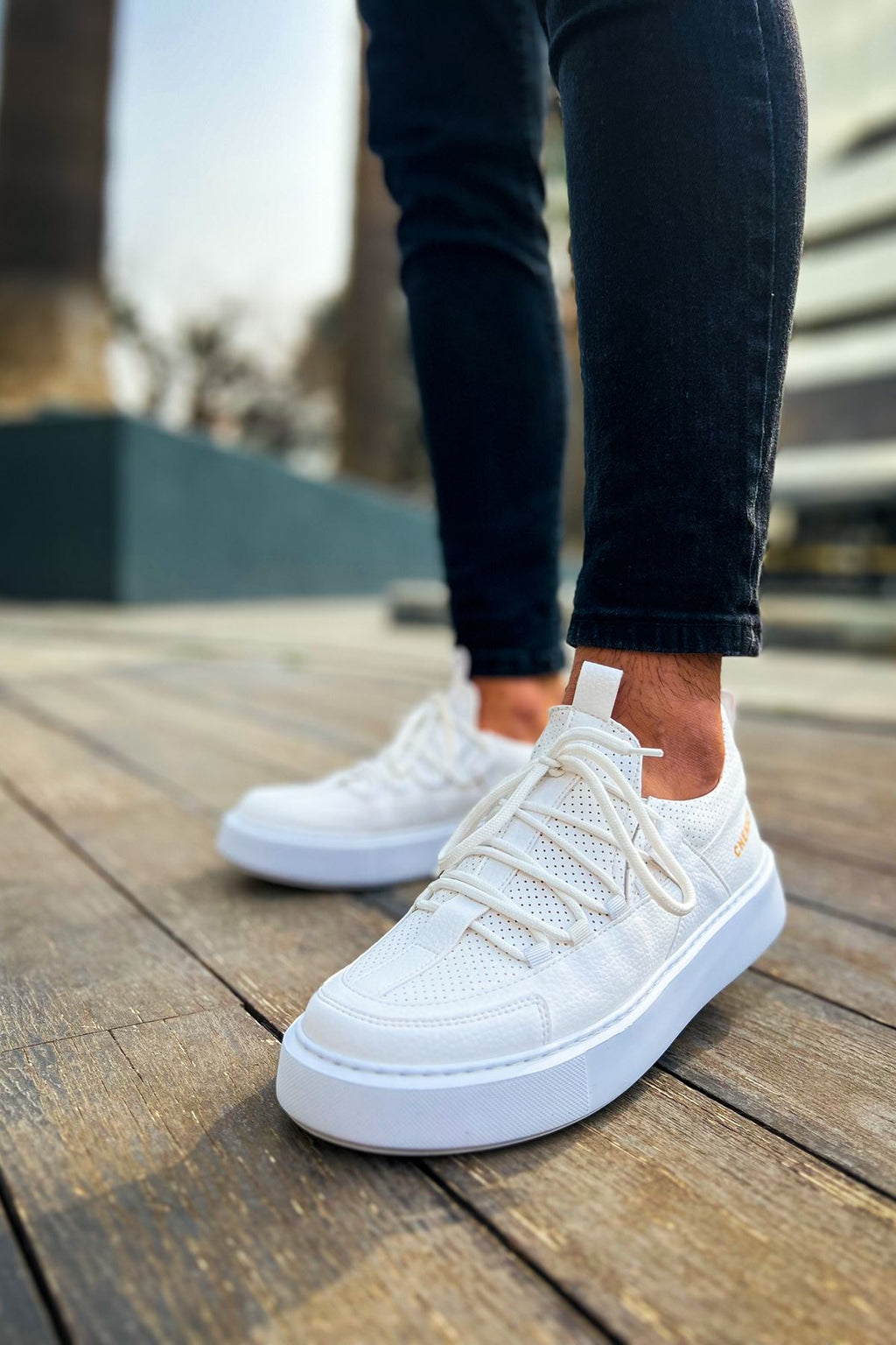CH159 CBT Saturn Herren Sneaker Weiß