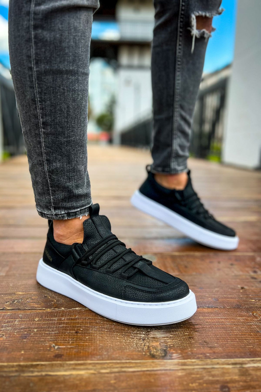 CH159 CBT Saturn Herren Sneaker Schwarz