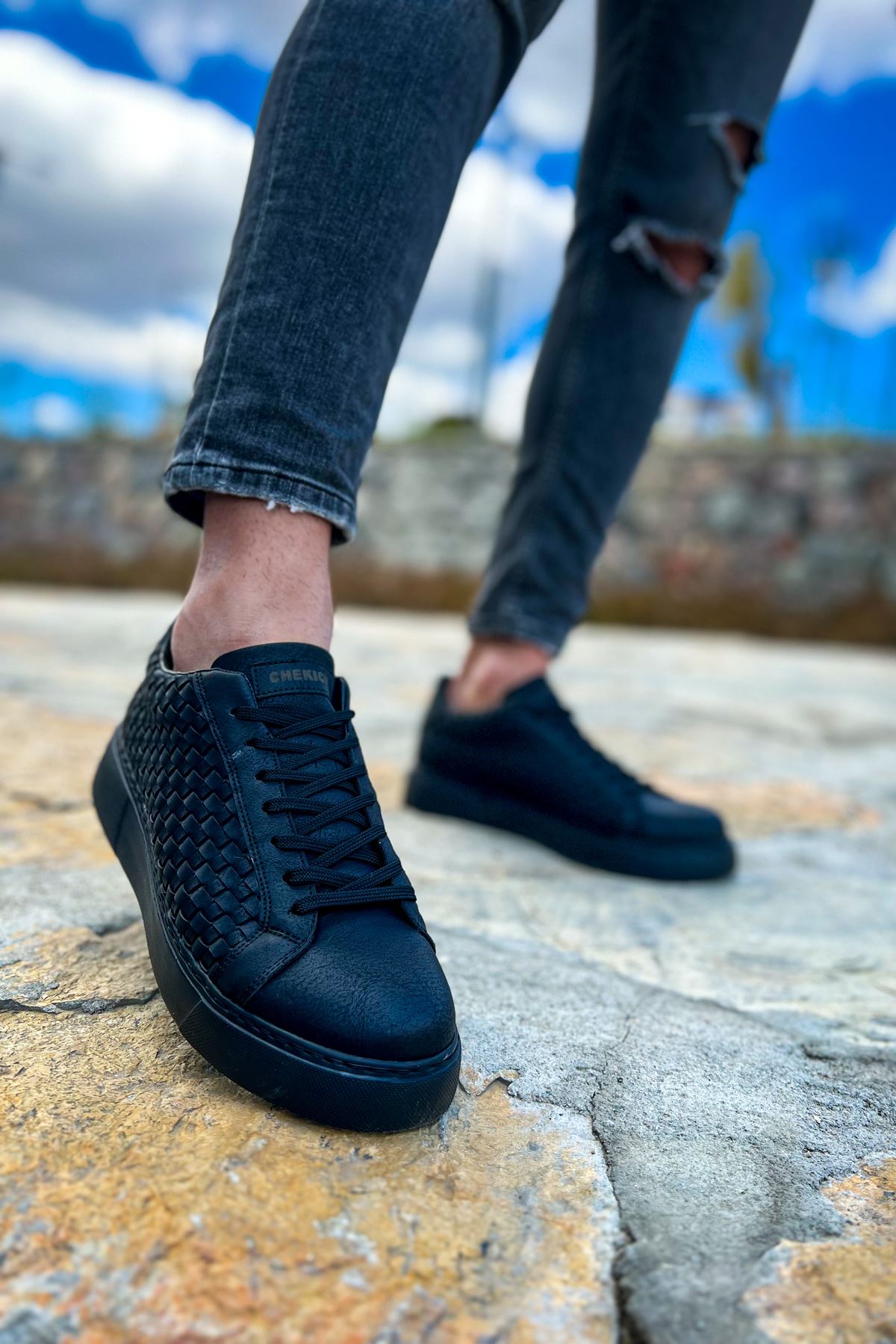 CH203 OST Maglieria Herren Sneaker Schwarz