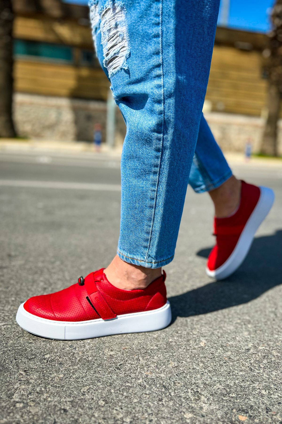 CH147 CBT Dobeny Men Sneaker Red