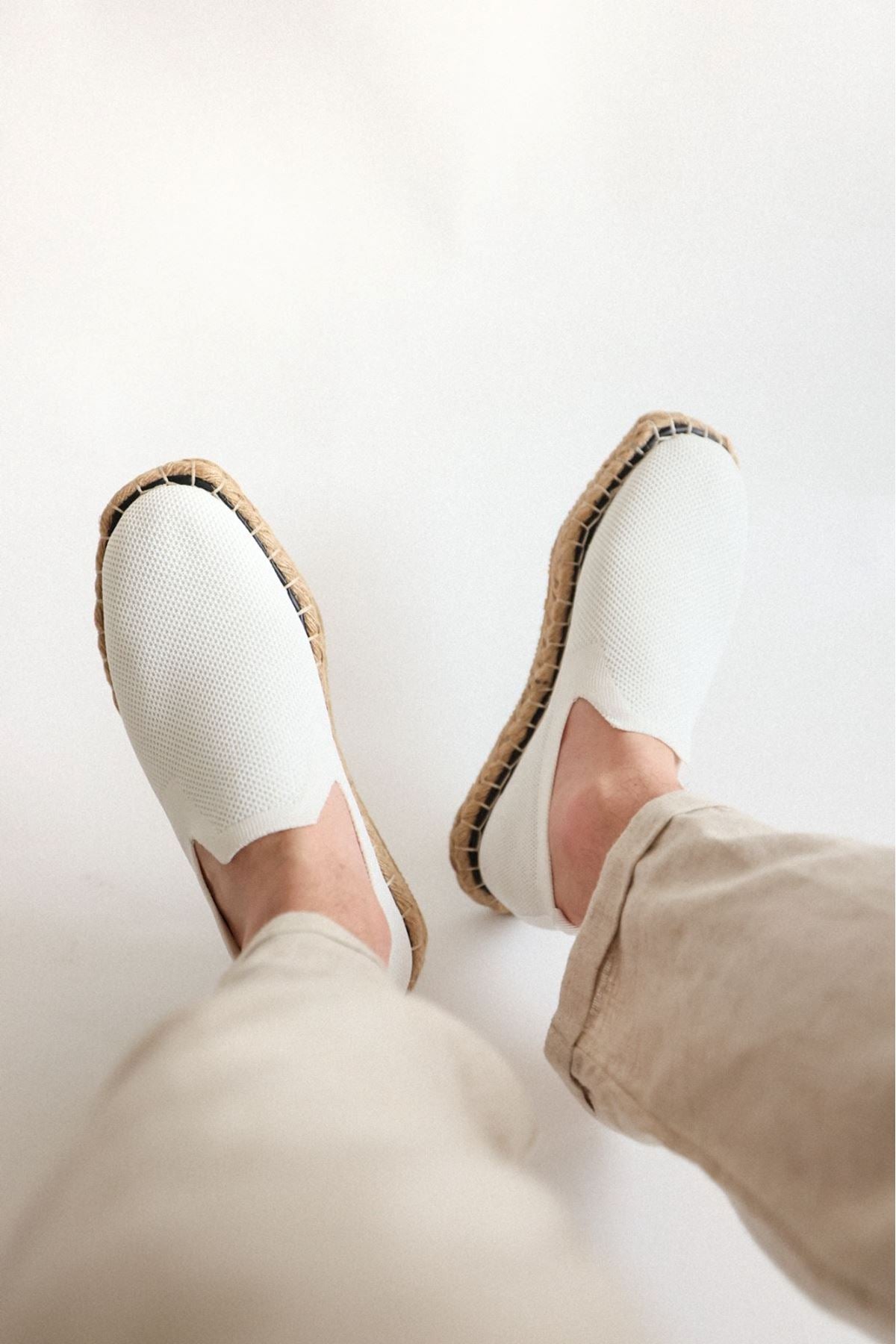 CH305 Triko Men Sneaker White
