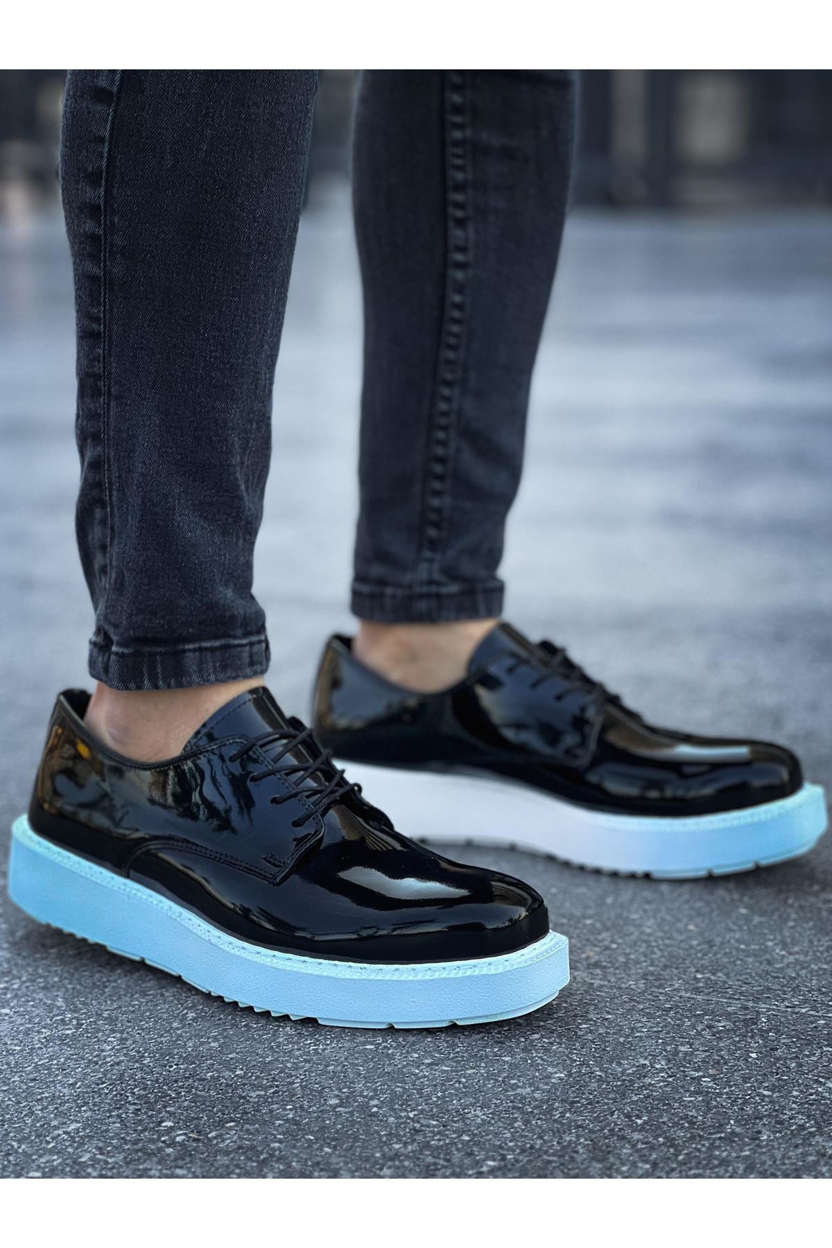 CH001 - RBT Classic Lace Men's Sneakers Black