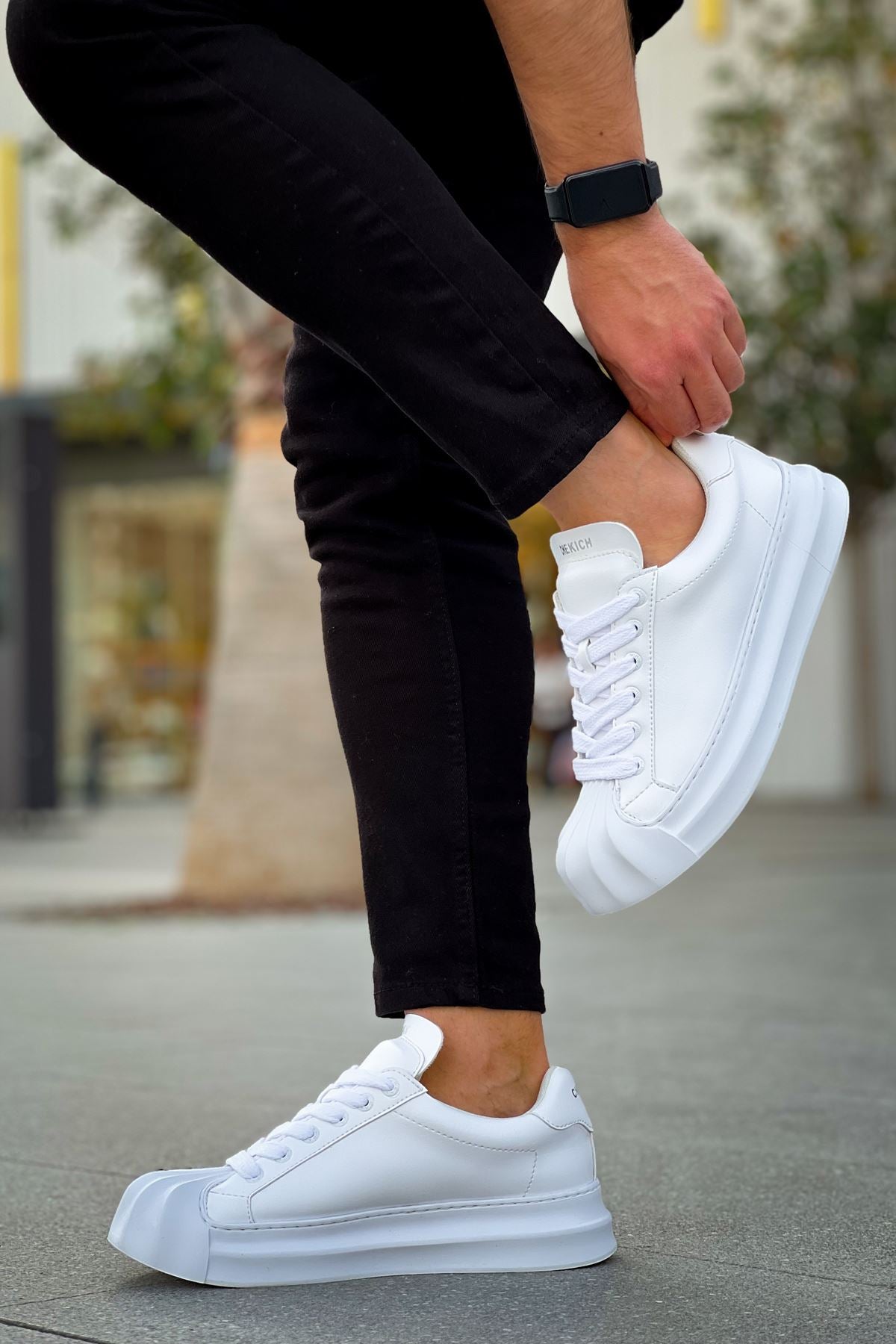 CH2411 Artenay White Men Sneaker