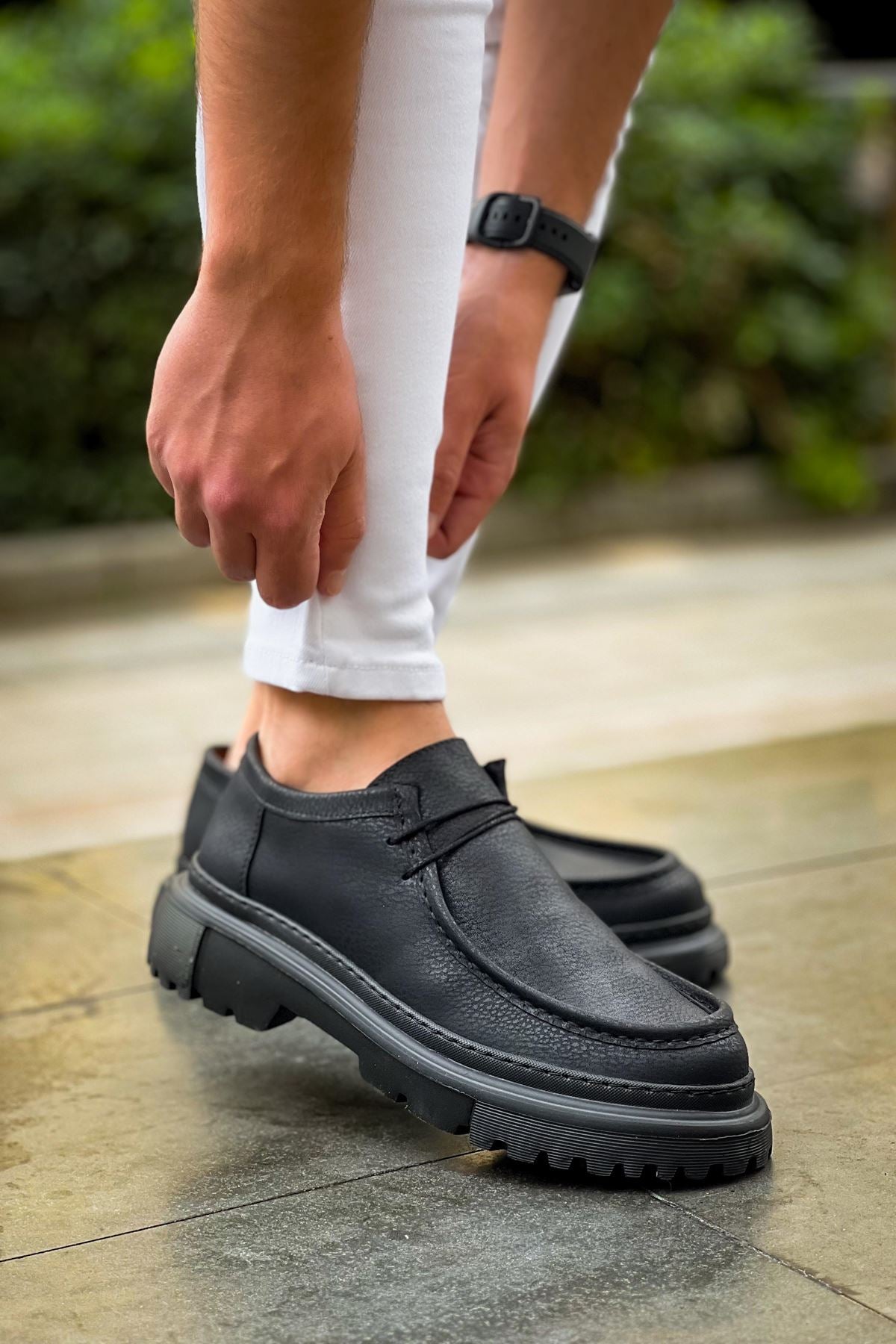 CH2404 - CST Castle Black Men Sneaker
