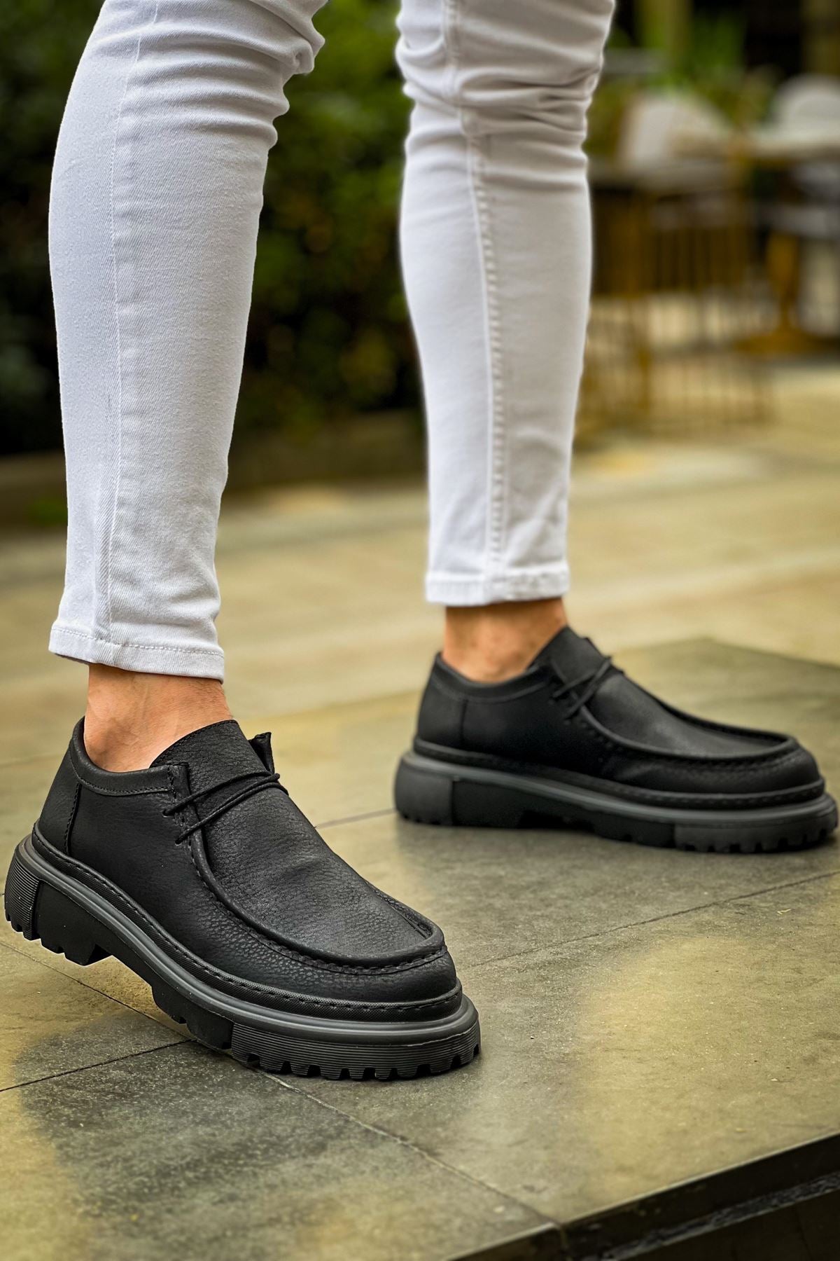 CH2404 - CST Castle Black Men Sneaker