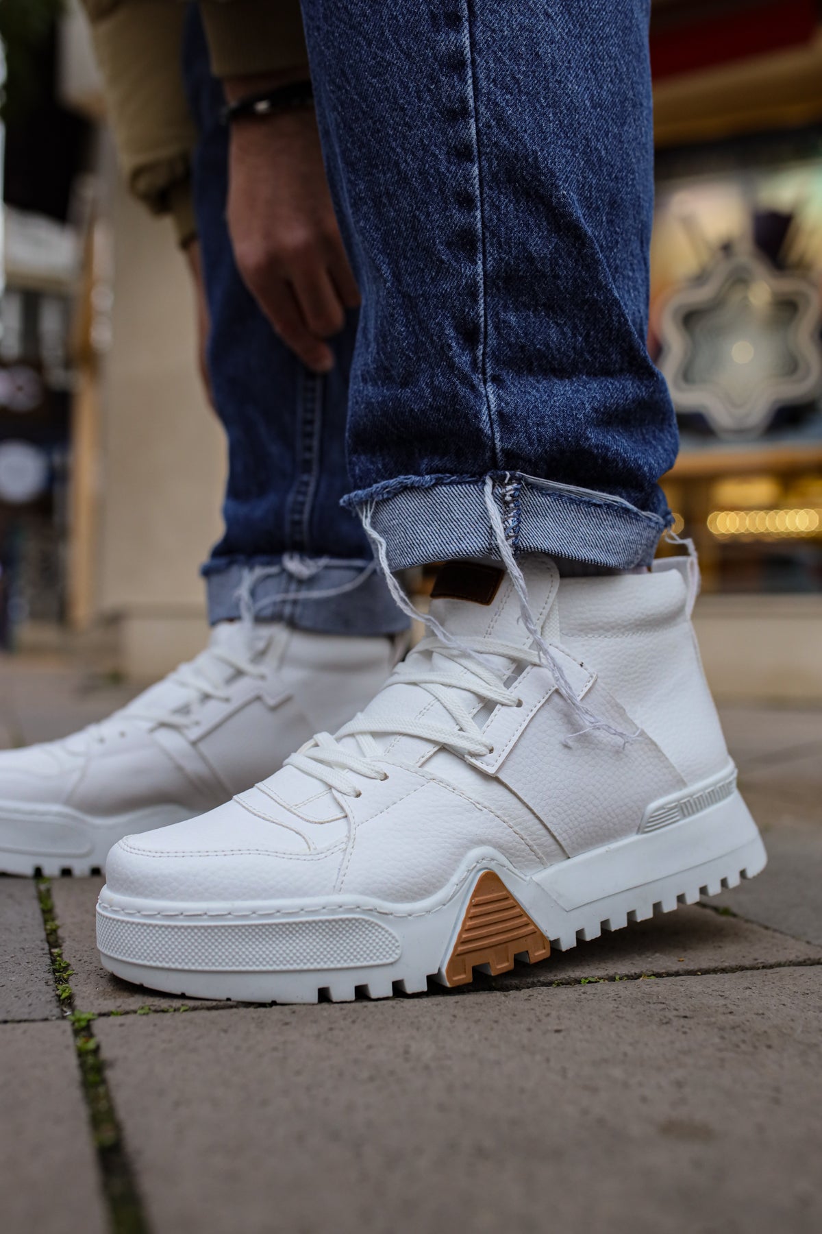 CH057 - GBZ Ghost Line Men's Boots White / White