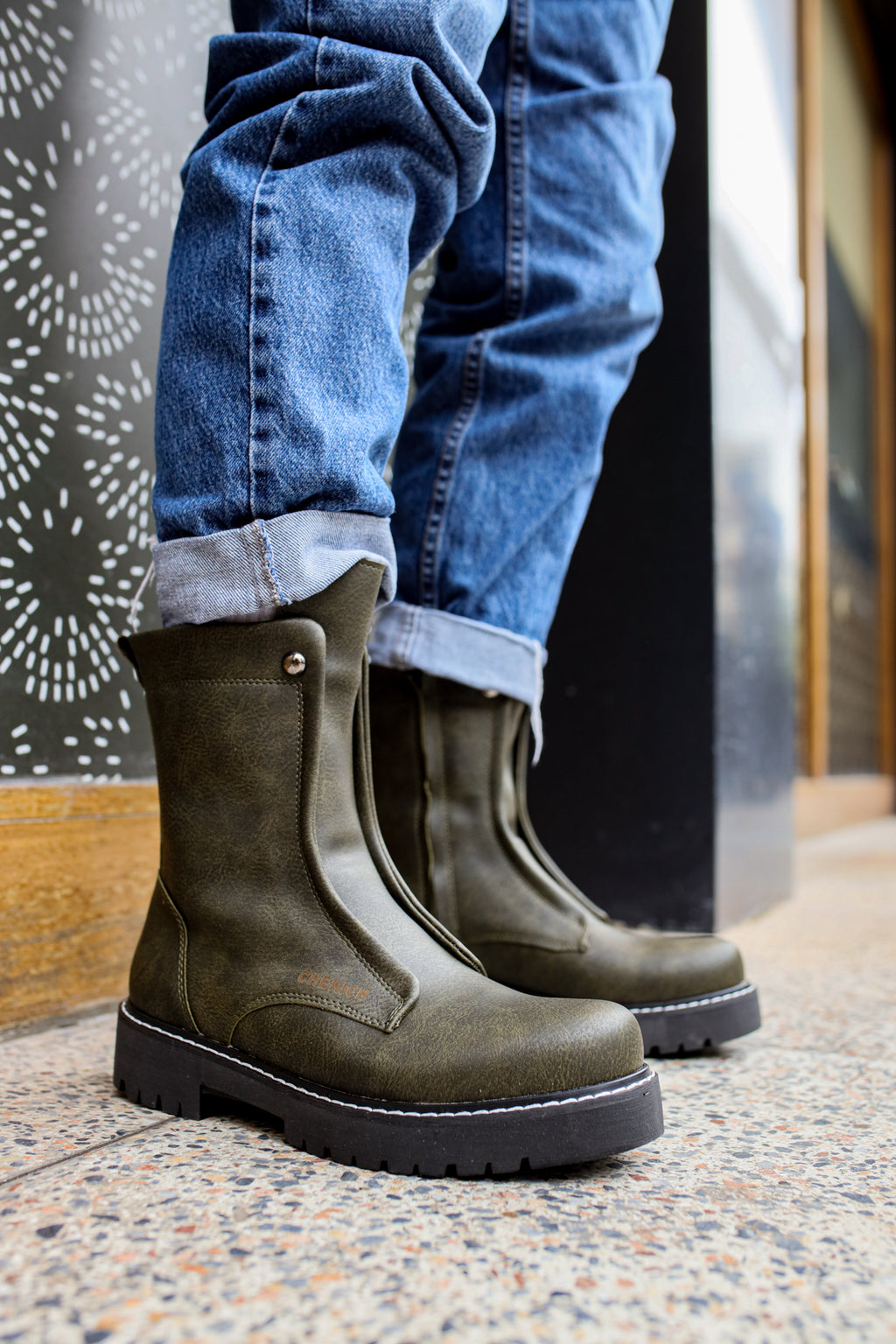 CH027 - CST Quebec Men's Boots Khaki