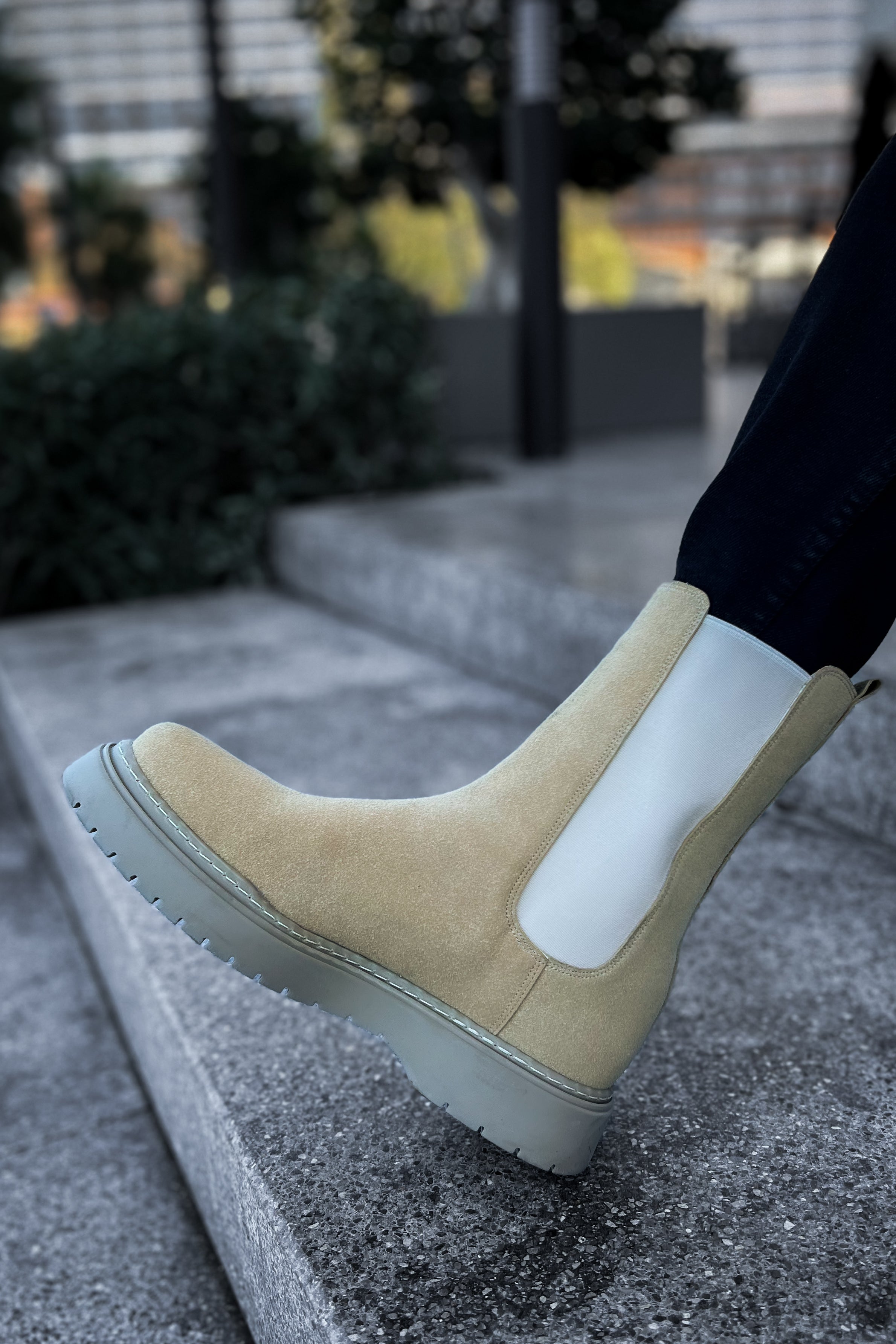 CH223 SRT Alaska Süet Herrenstiefel Sandfarbe