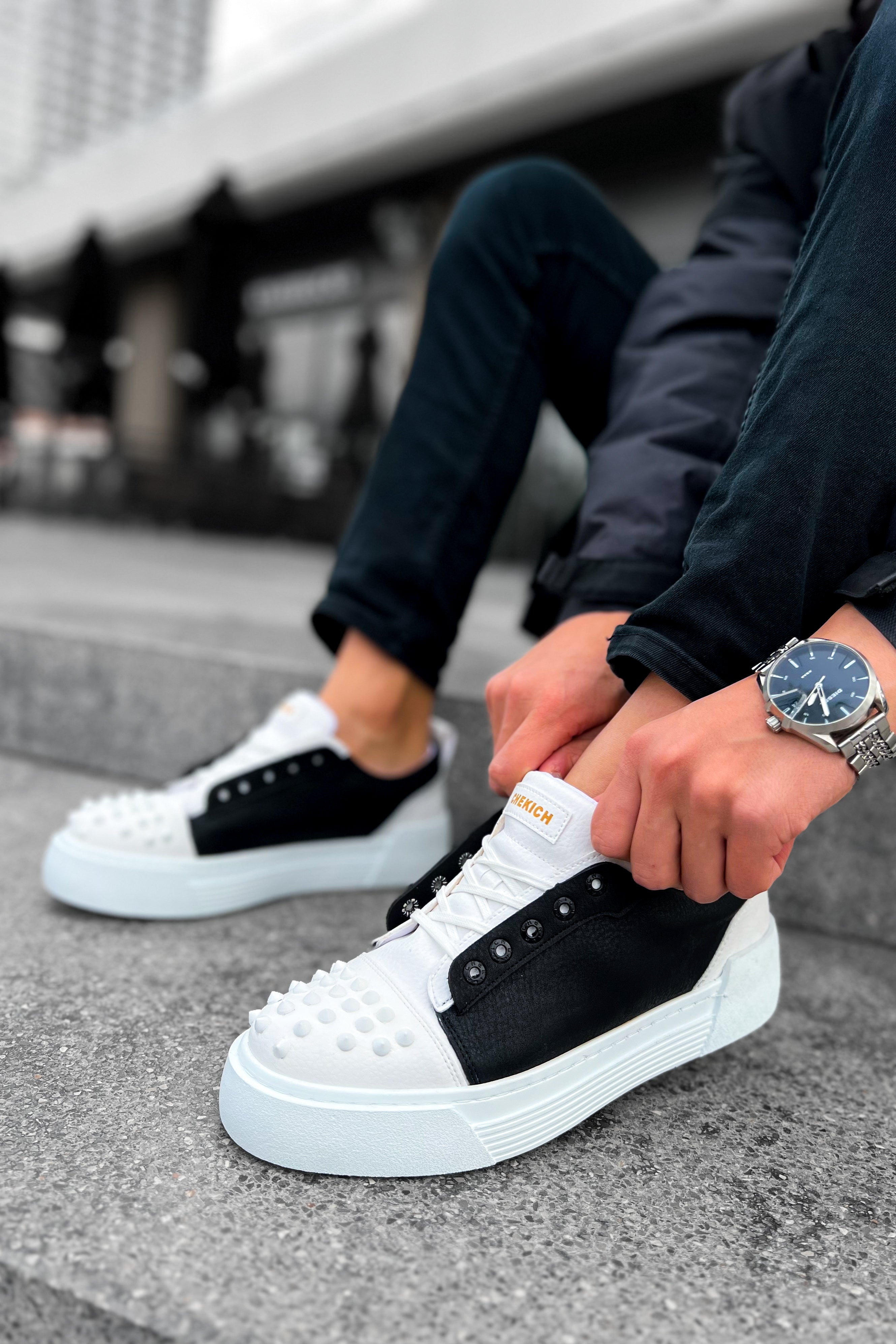 CH169 - CBT Thorn Men Sneaker White/Black