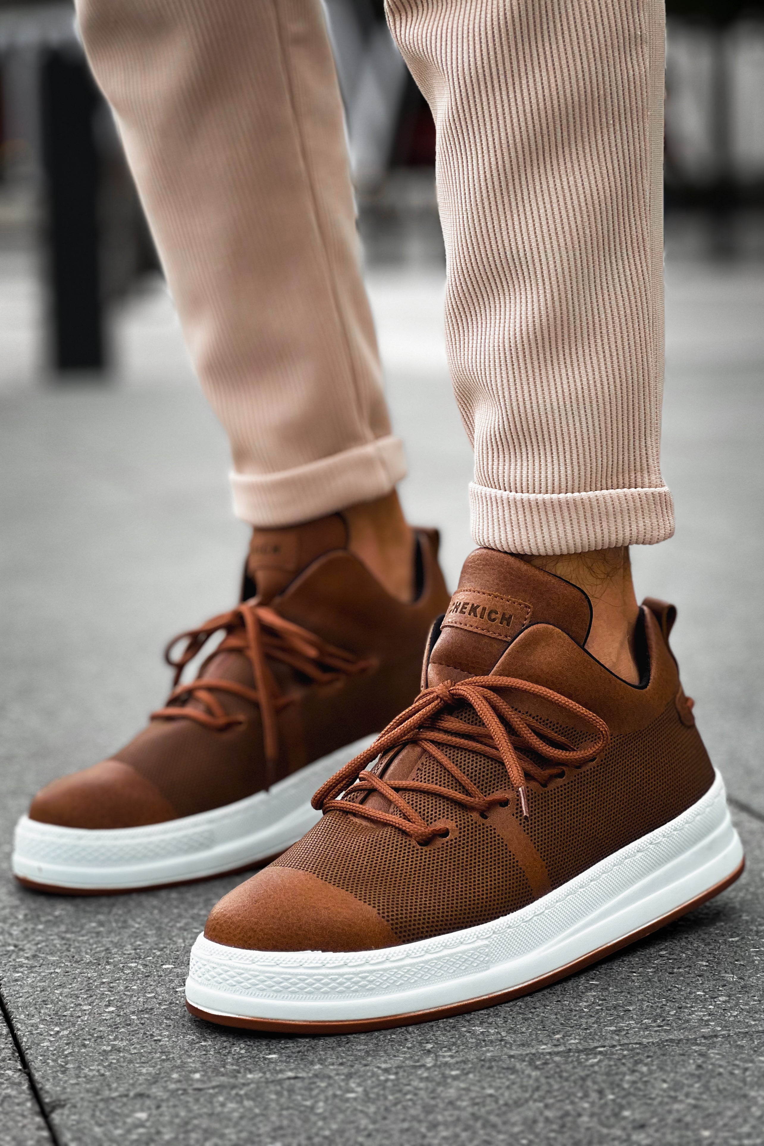 CH219 - CBT Laser Men Sneaker TABA